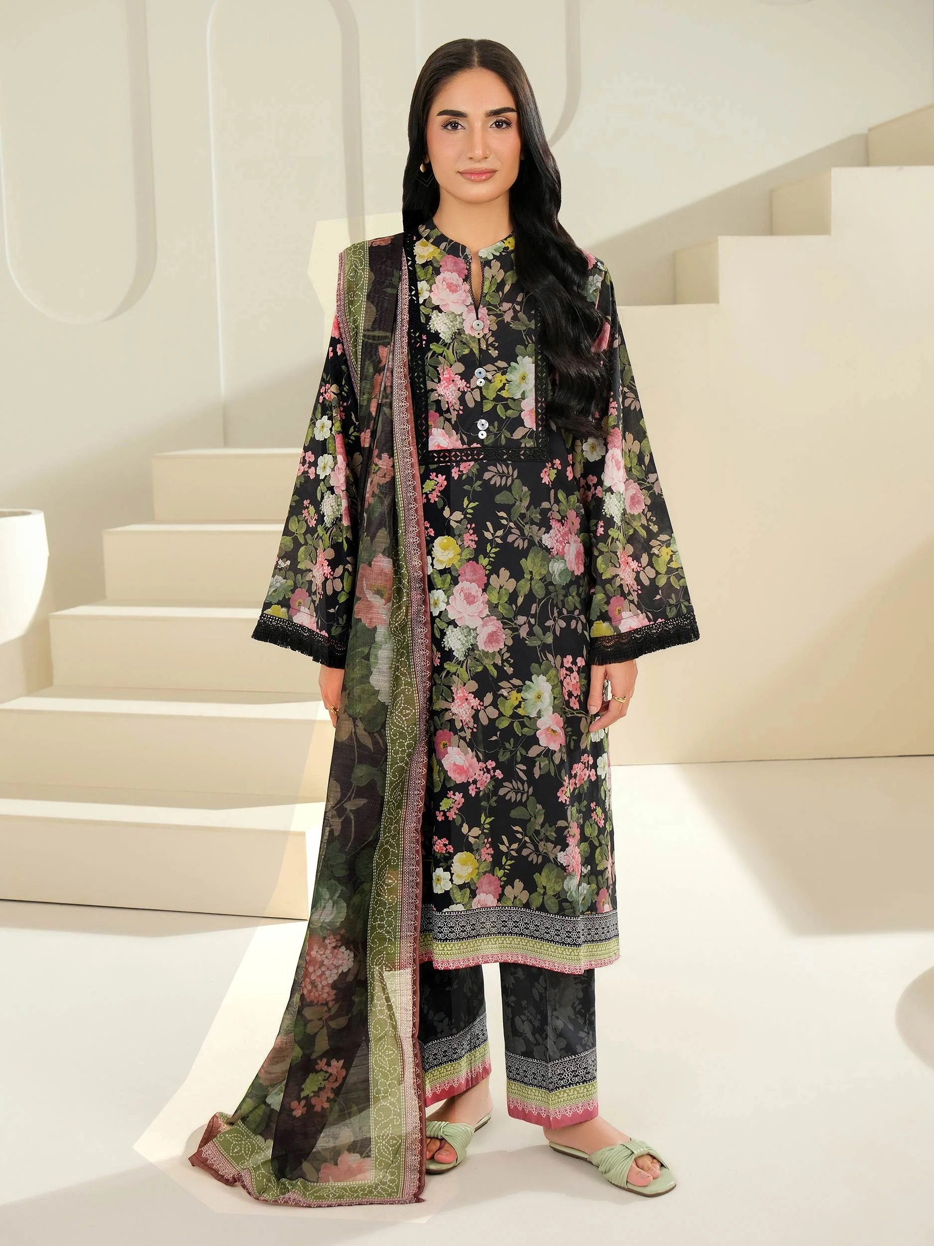 3 Piece Lawn Suit-Printed (Unstitched) - Image 3
