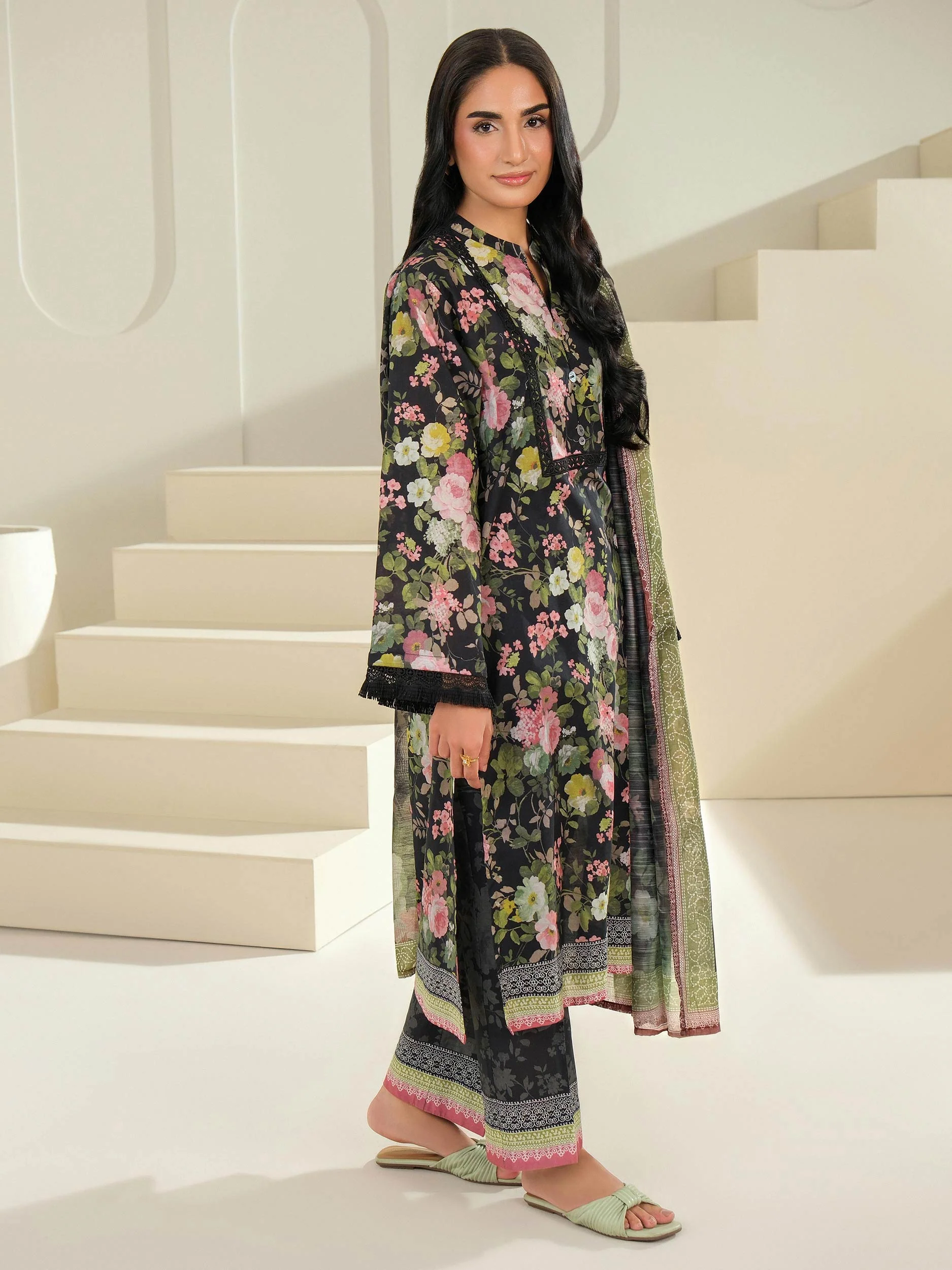 3 Piece Lawn Suit-Printed (Unstitched) - Image 4