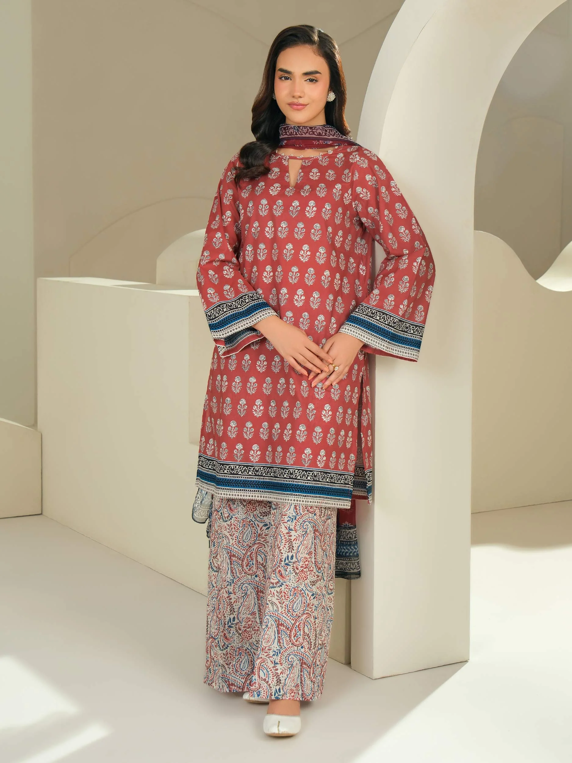 3 Piece Lawn Suit-Printed (Unstitched) - Image 3