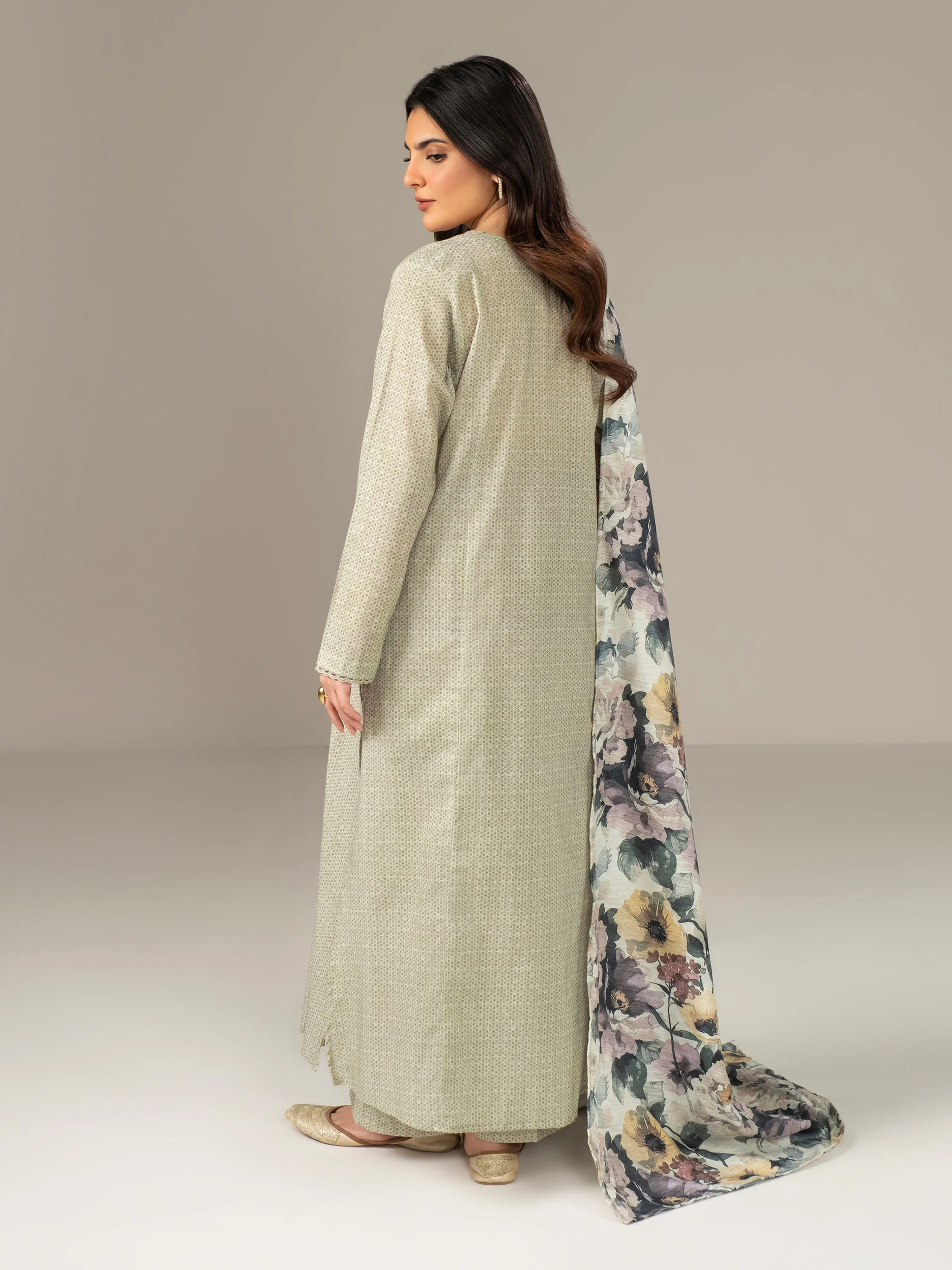 3 Piece Khaddar Suit-Paste Print (Unstitched) - Image 5