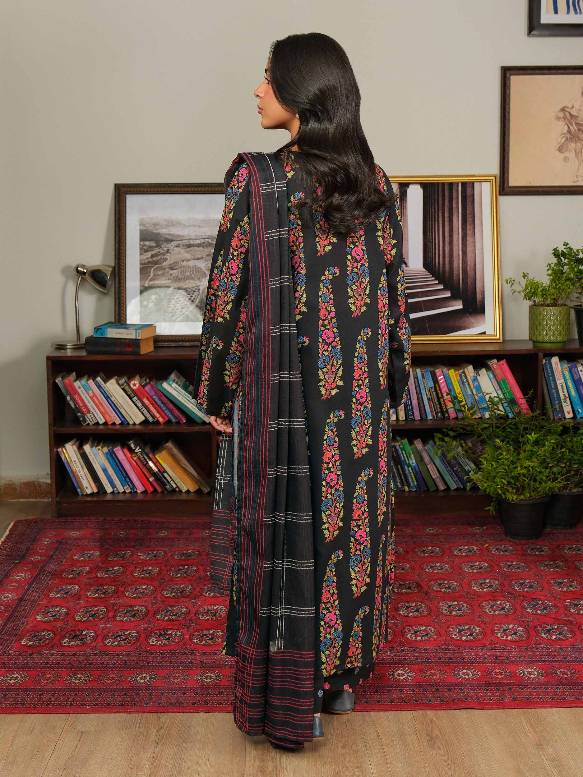 3 Piece Khaddar Suit-Paste Print (Unstitched) - Image 5