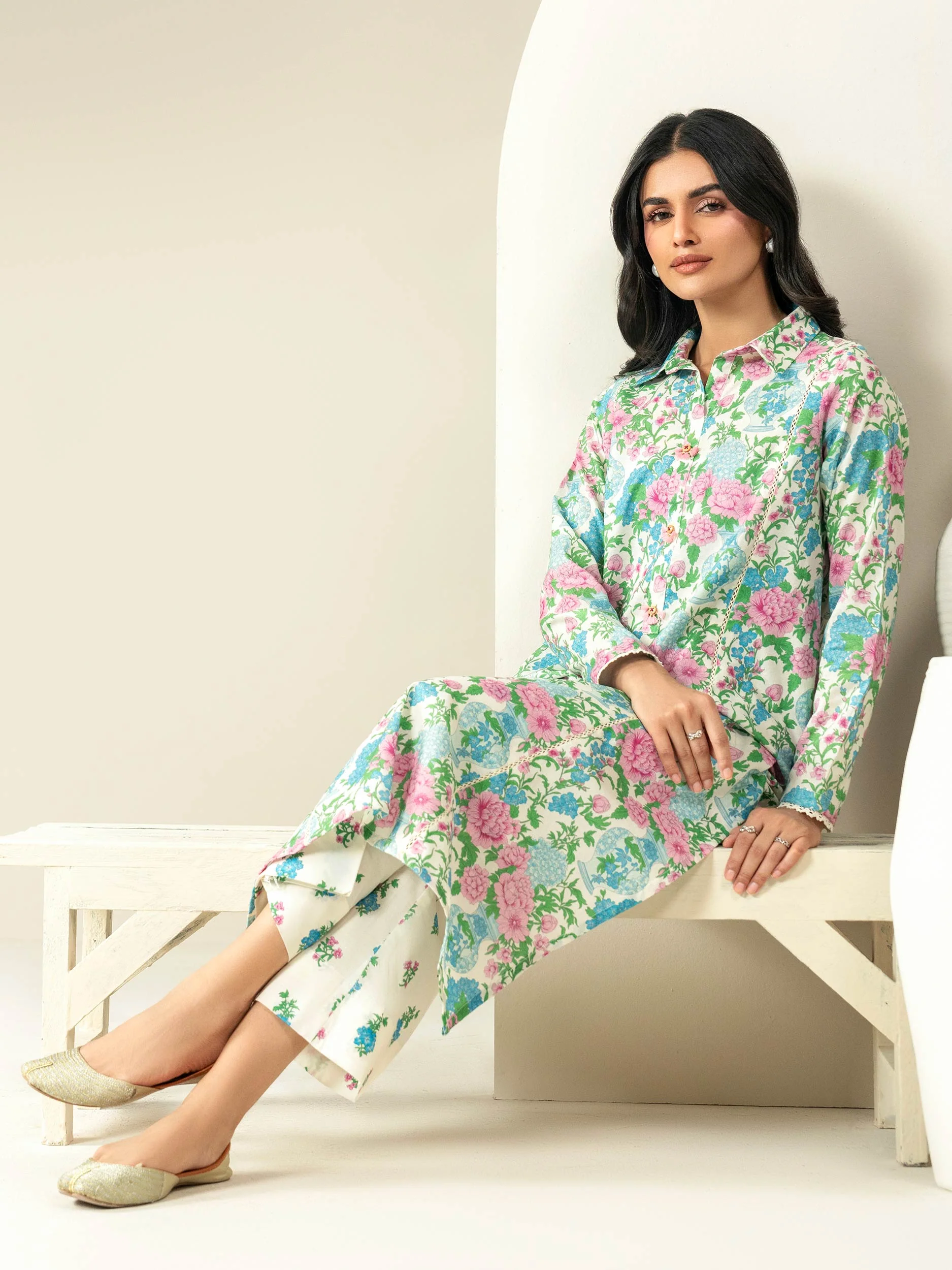 2 Piece Khaddar Suit-Printed (Unstitched) - Image 6