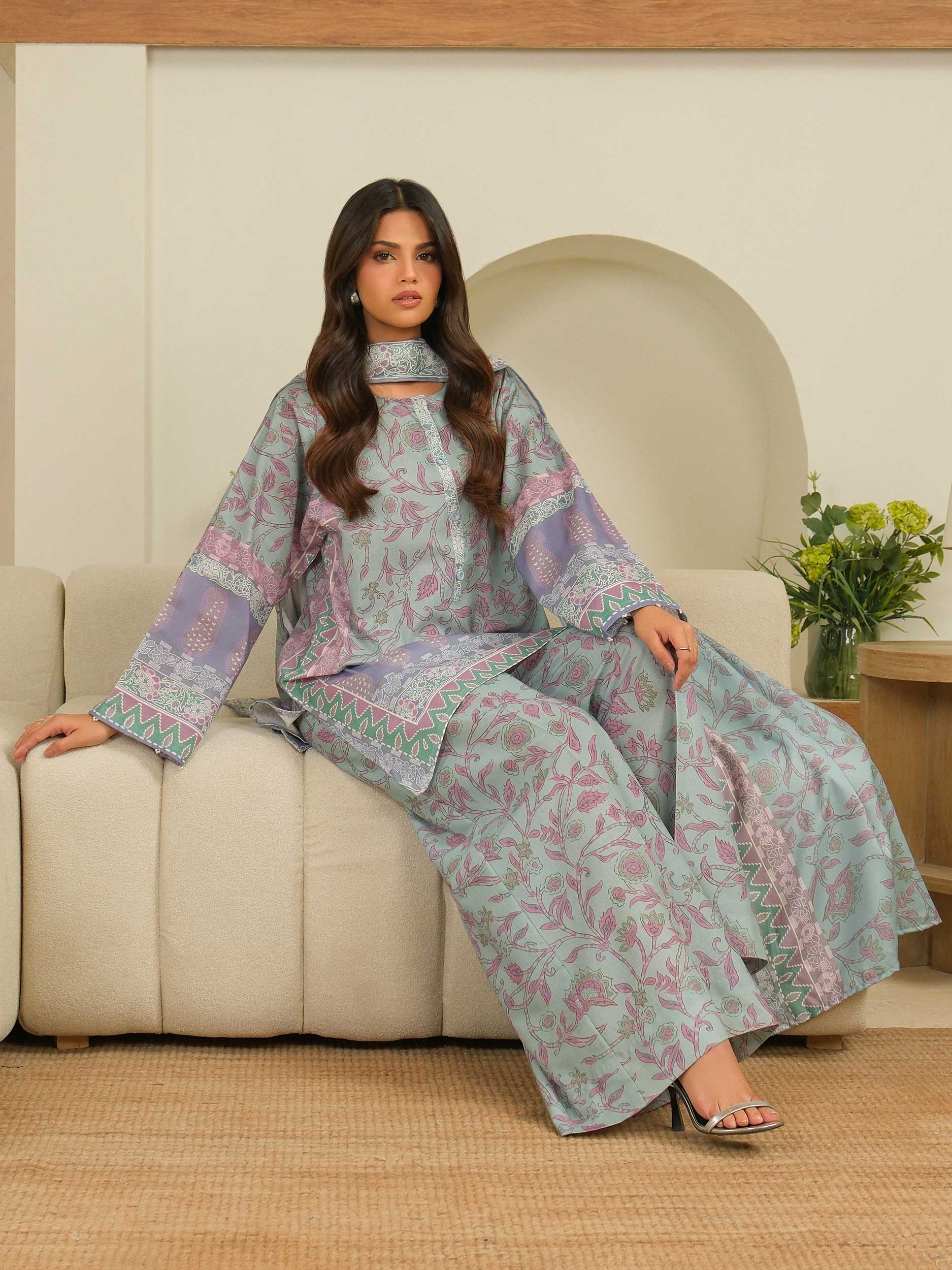 3 Piece Khaddar Suit-Printed (Unstitched) - Image 7