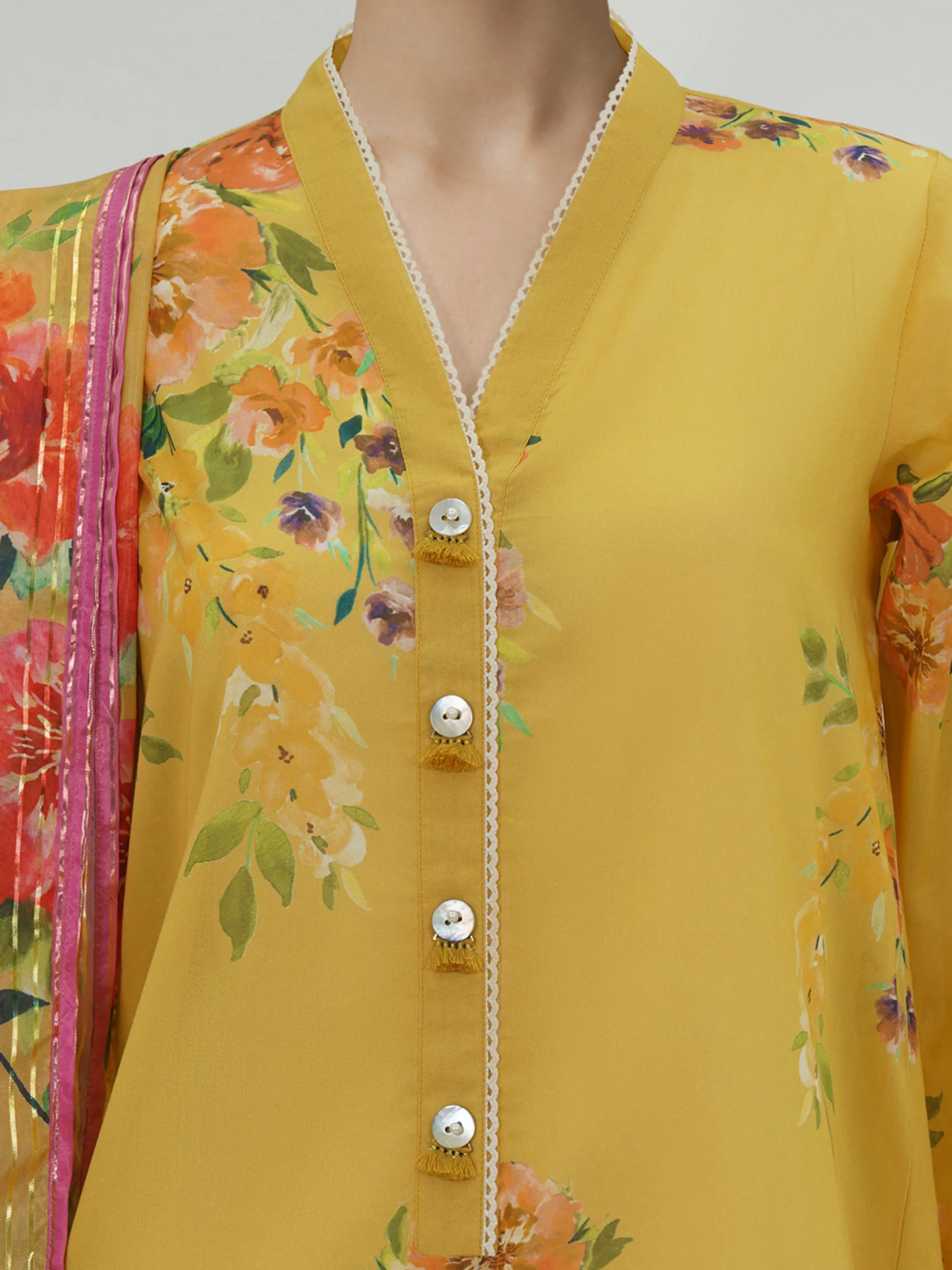 2 Piece Lawn Suit -Printed (Unstitched) - Image 4