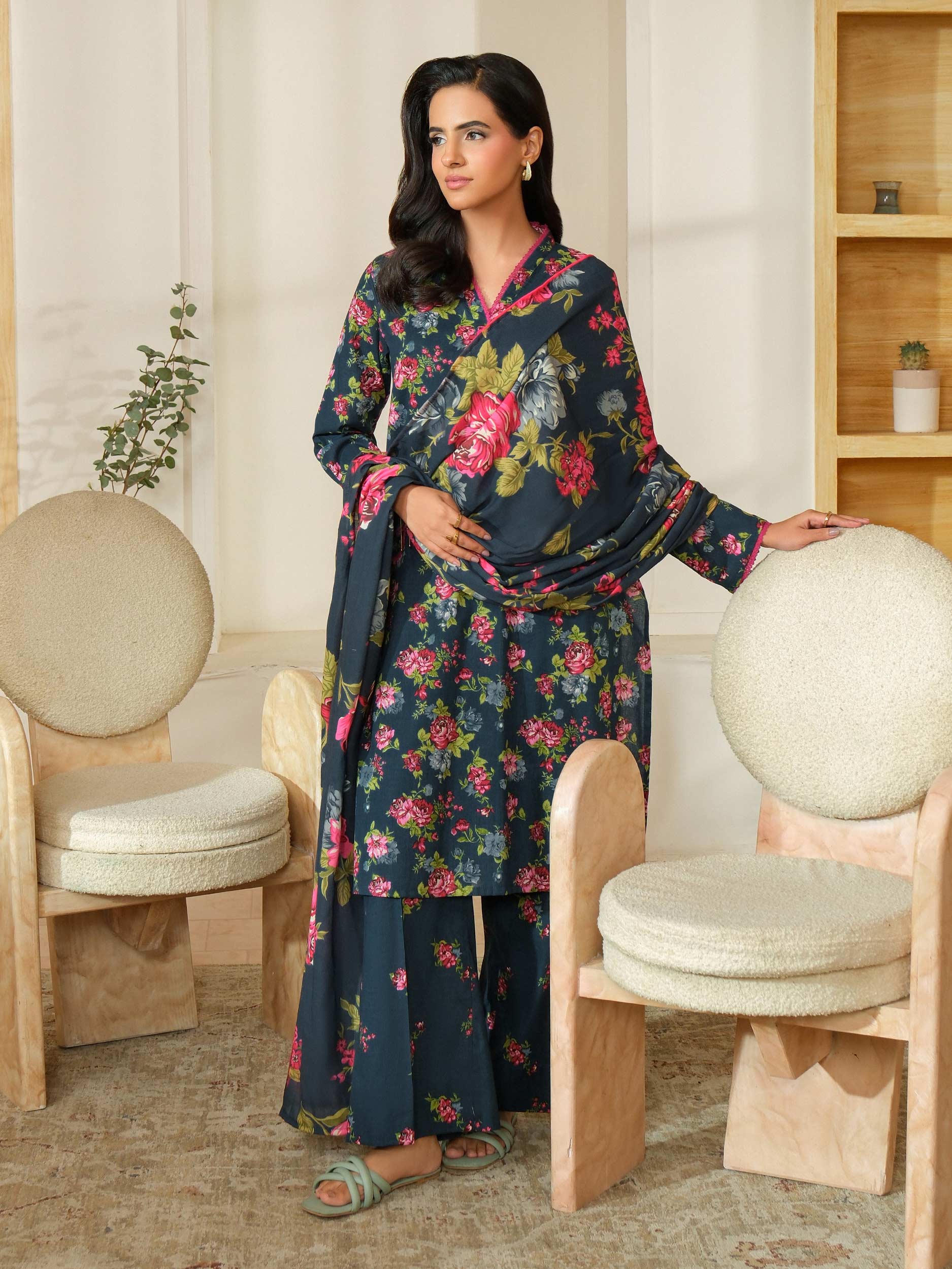 3 Piece Khaddar Suit-Printed (Unstitched) - Image 3