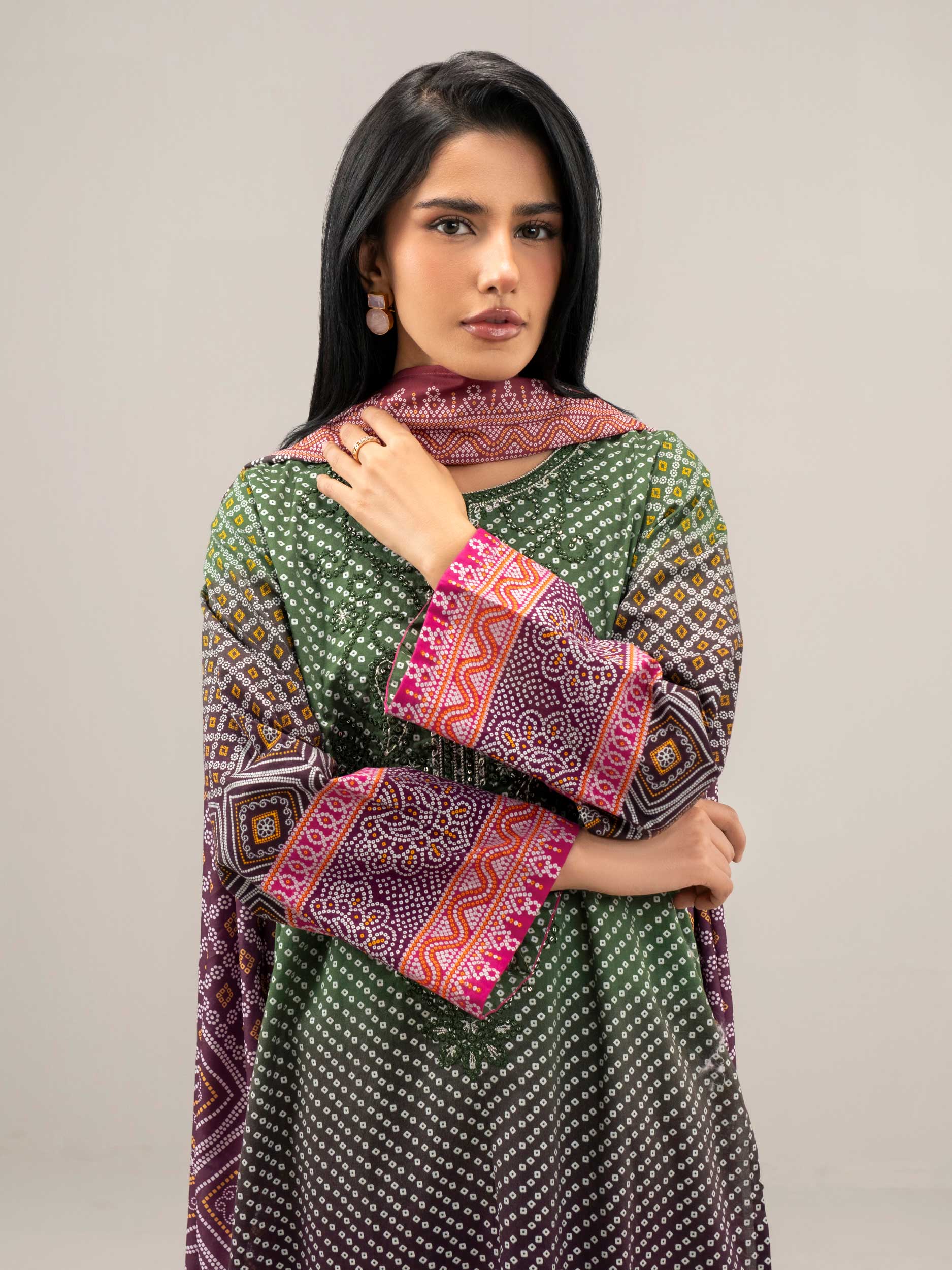 3 Piece Lawn Suit-Embroidered (Unstitched) - Image 5