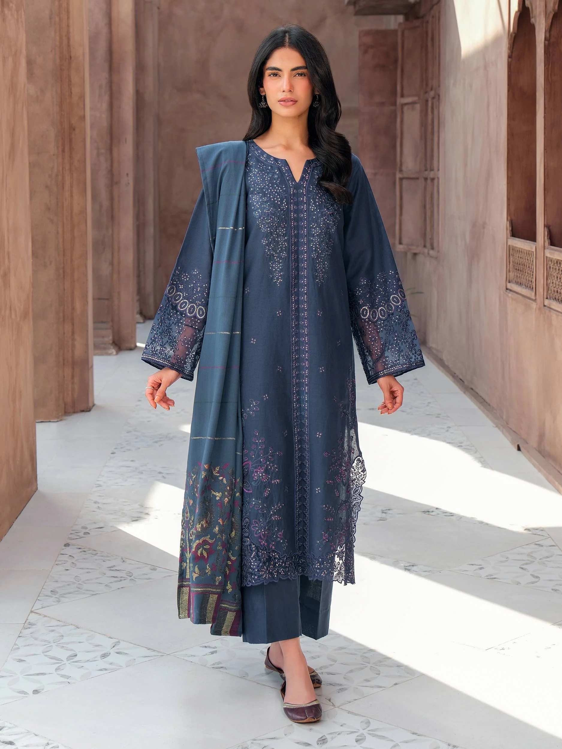 3 Piece Khaddar Suit-Embroidered (Unstitched) - Image 6