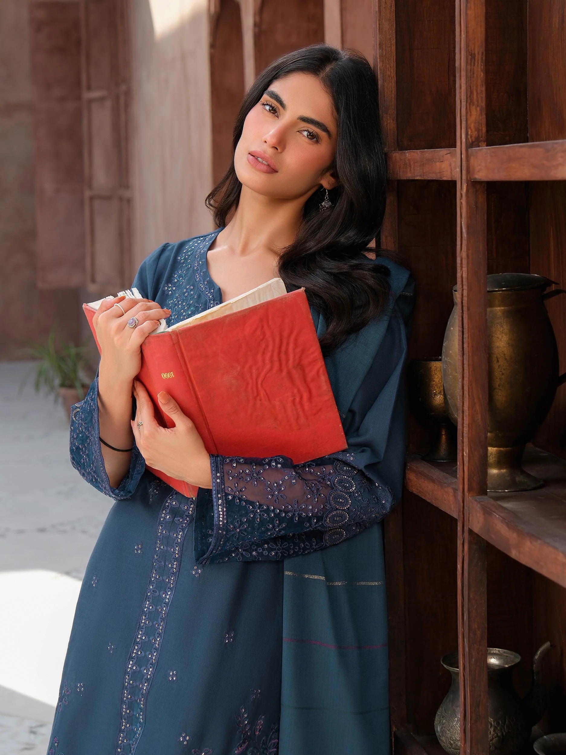 3 Piece Khaddar Suit-Embroidered (Unstitched) - Image 7