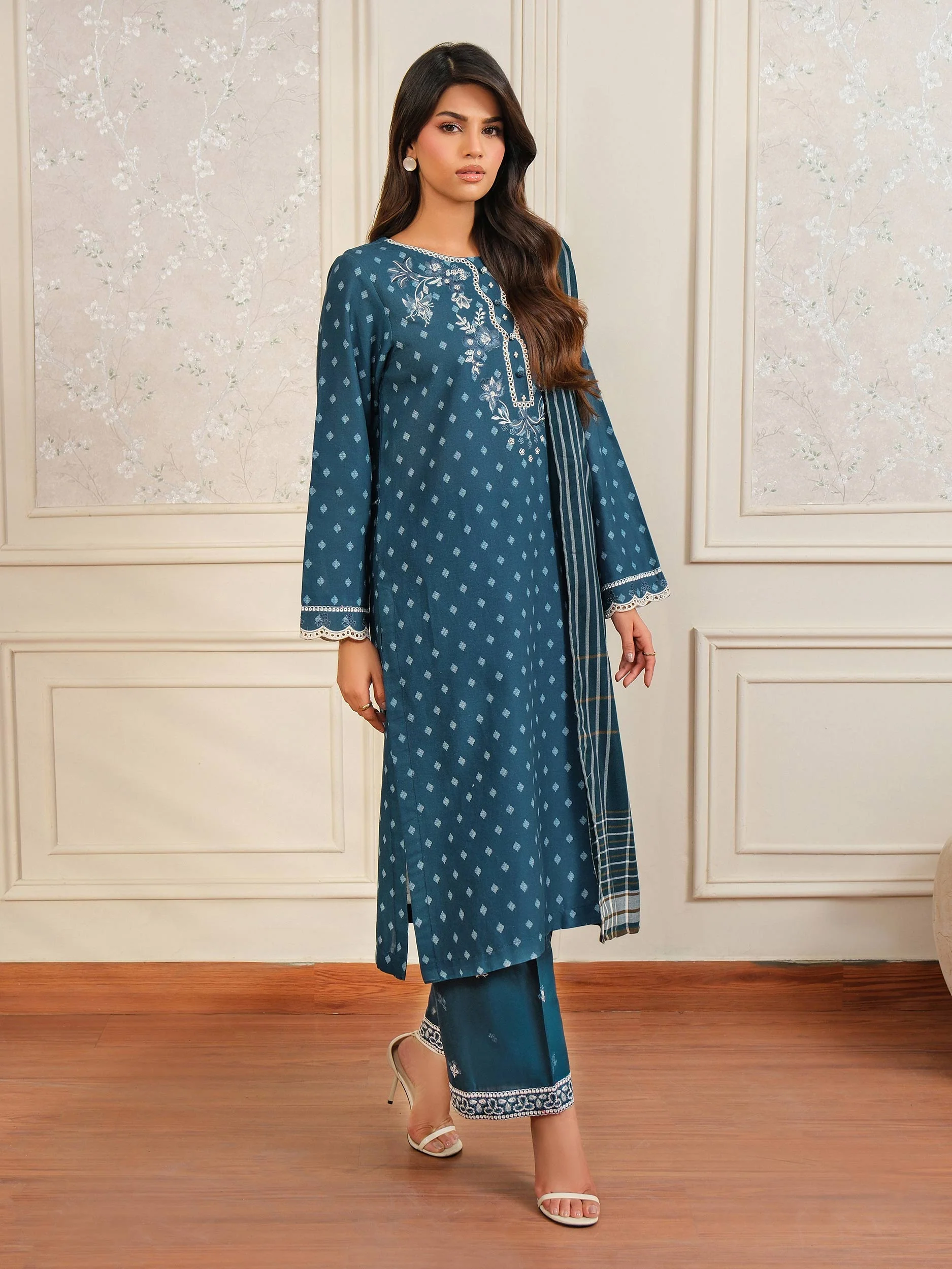 3 Piece Khaddar Suit-Embroidered (Unstitched) - Image 2