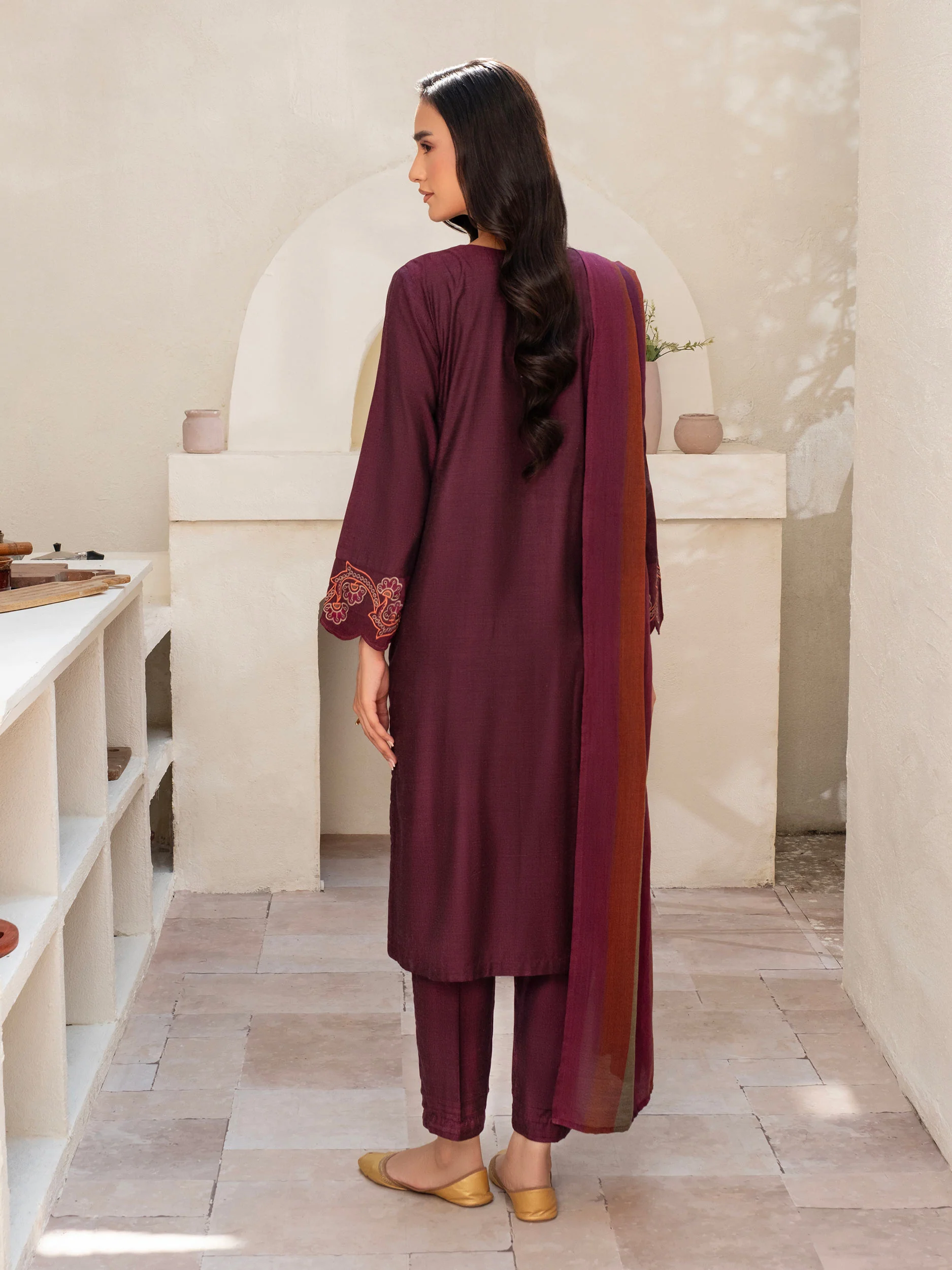 3 Piece Yarn Dyed Suit-Embroidered (Unstitched) - Image 4