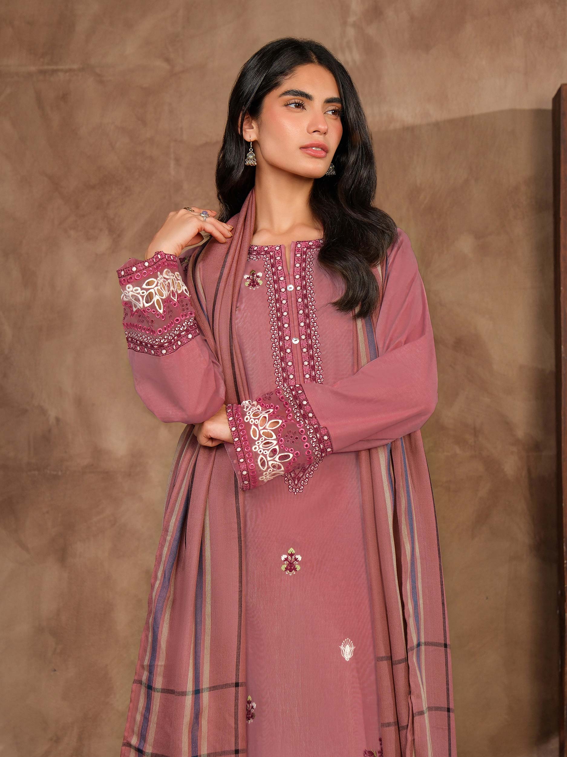 3 Piece Khaddar Suit-Embroidered (Unstitched) - Image 5