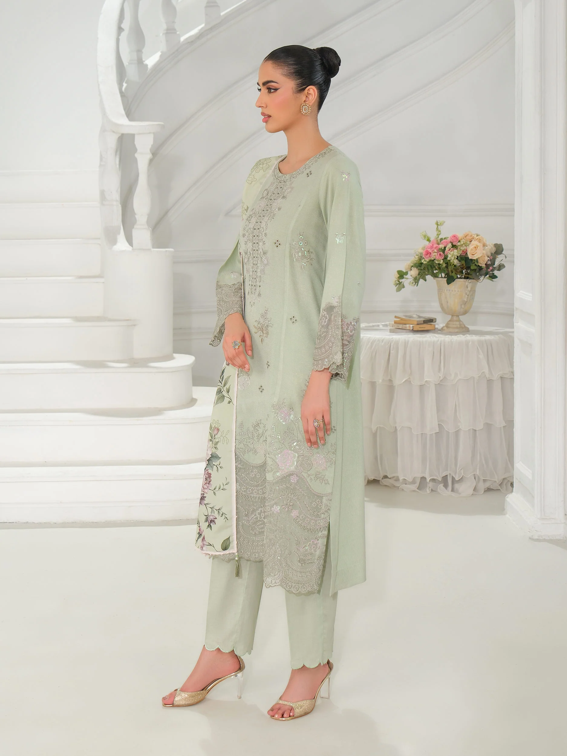 3 Piece Karandi Suit-Embroidered (Unstitched) - Image 3