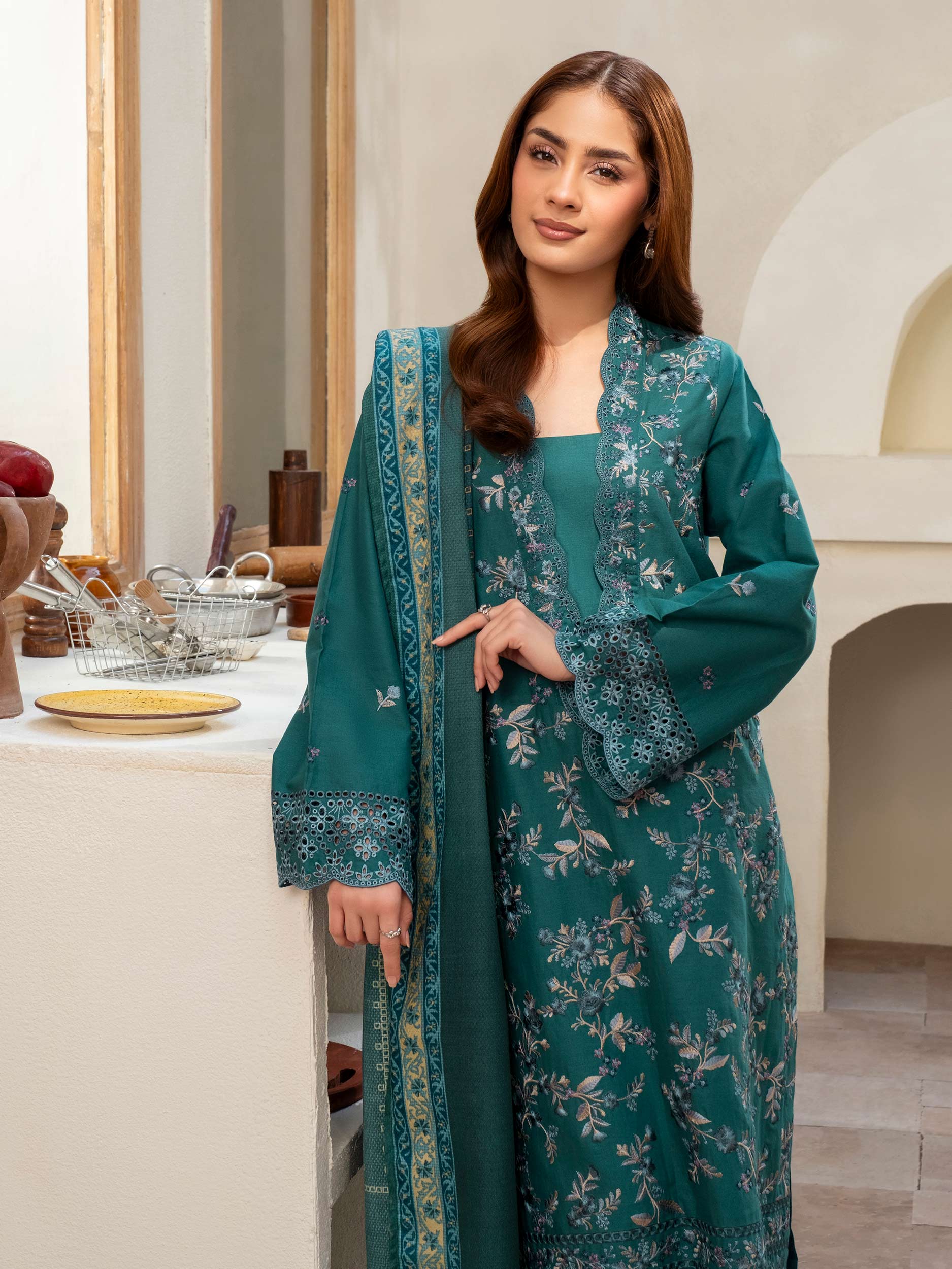 3 Piece Khaddar Suit-Embroidered (Unstitched) - Image 5