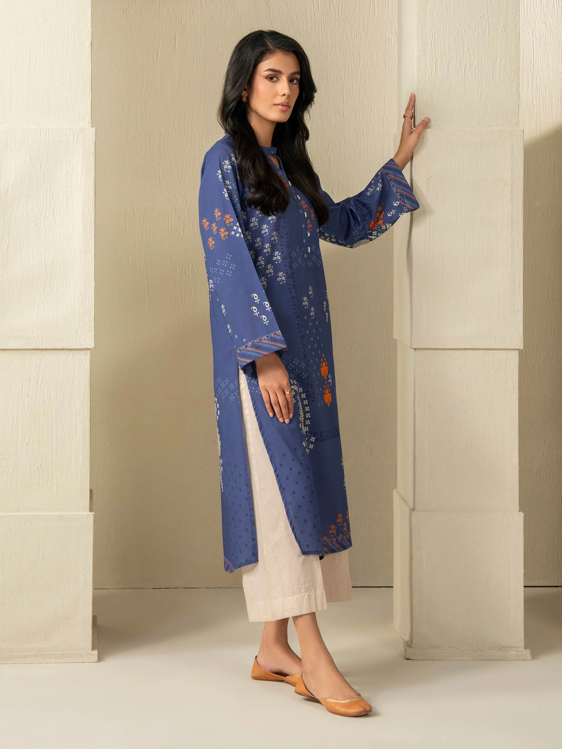Khaddar Shirt-Printed (Unstitched) - Image 3