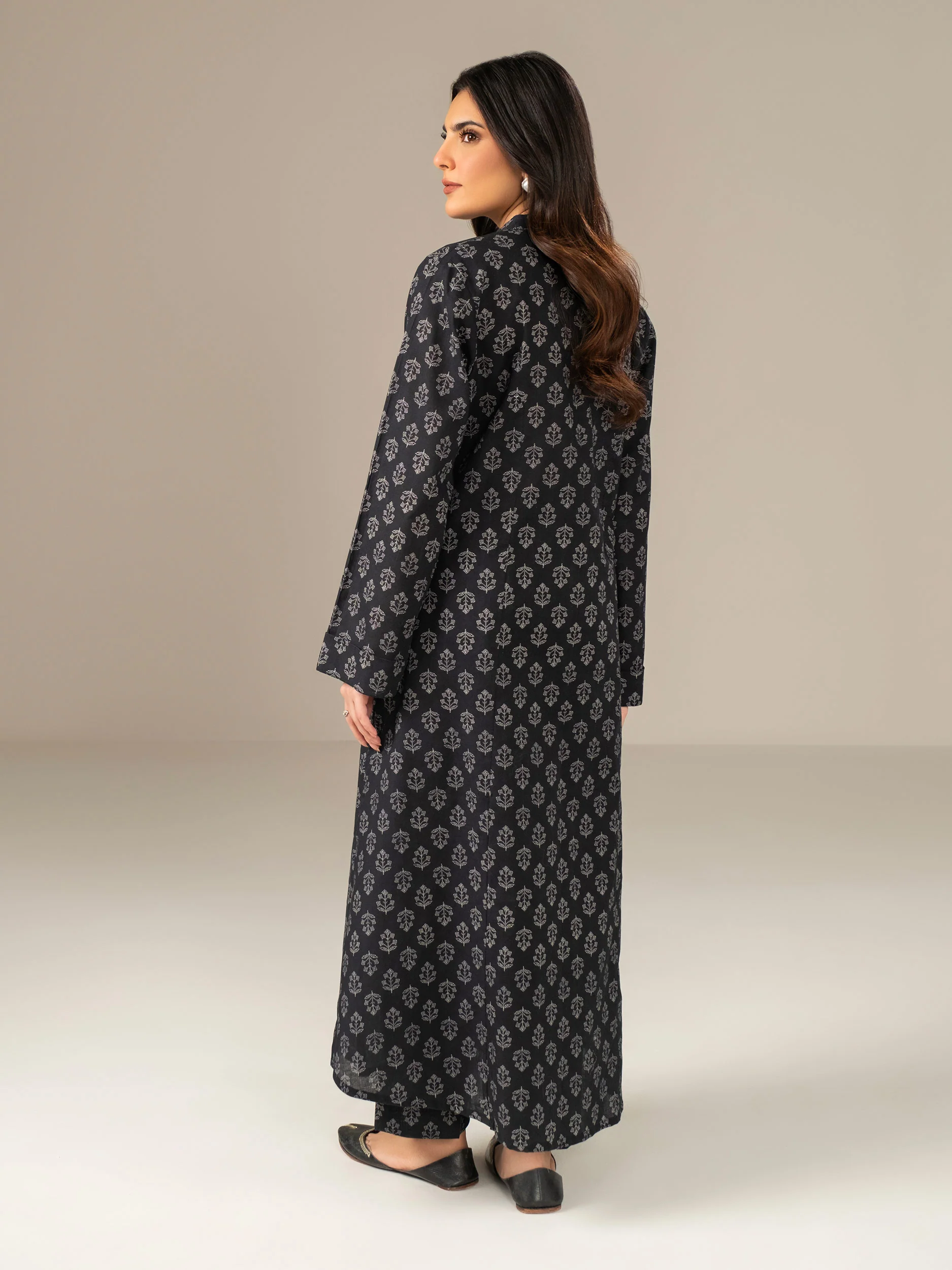Khaddar Shirt-Printed (Unstitched) - Image 4