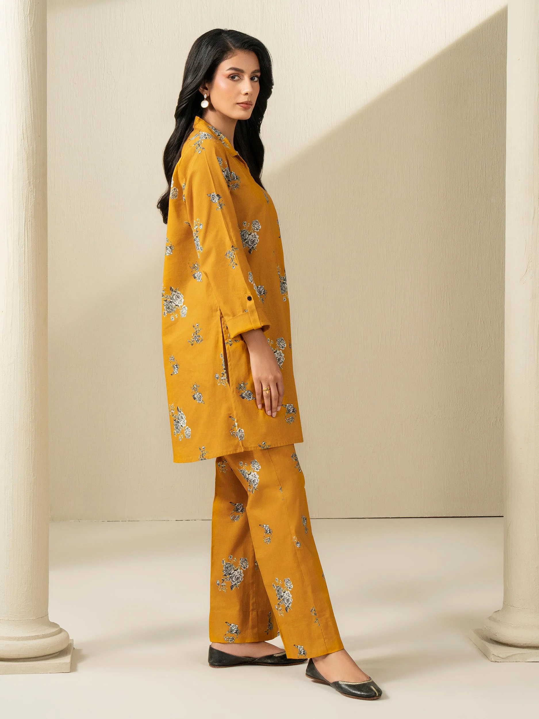 Khaddar Shirt-Printed (Unstitched) - Image 3