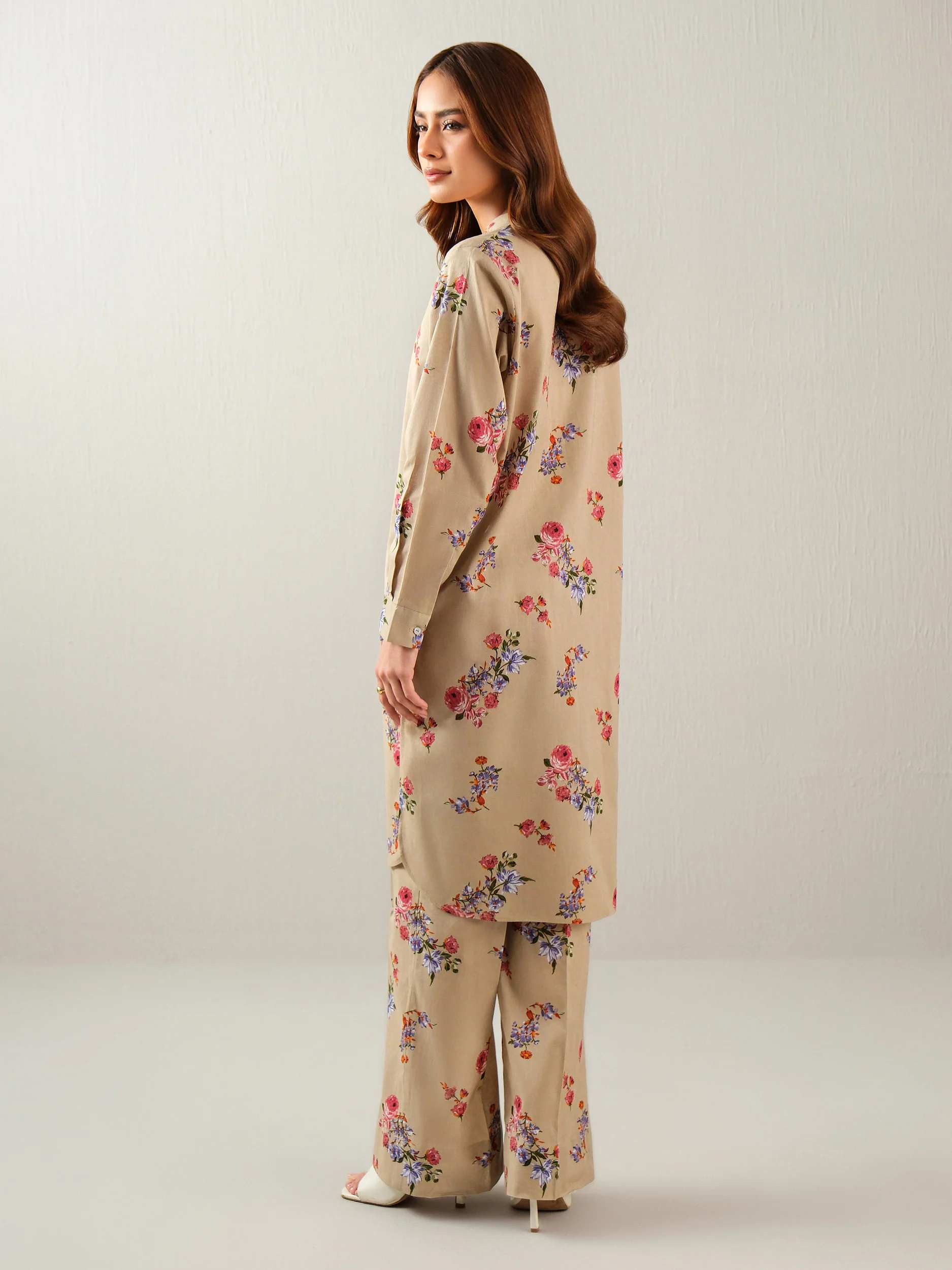 Khaddar Shirt-Printed (Unstitched) - Image 4