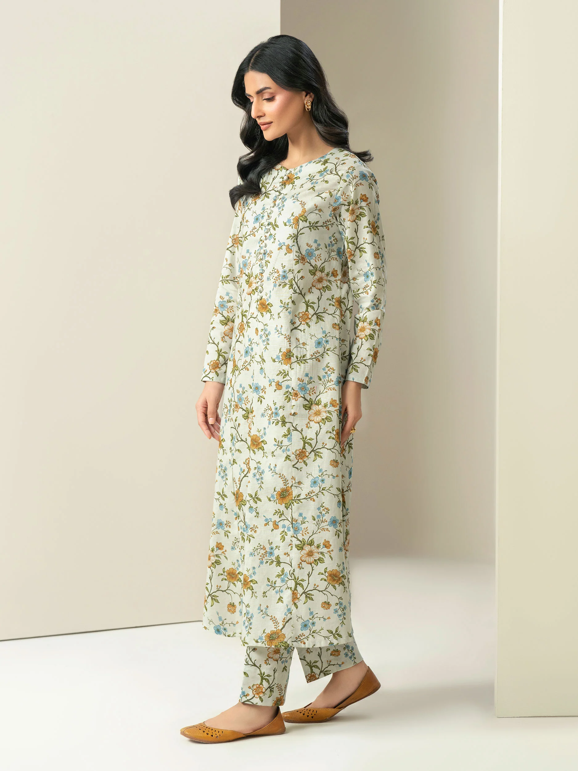 Khaddar Shirt-Printed (Unstitched) - Image 4