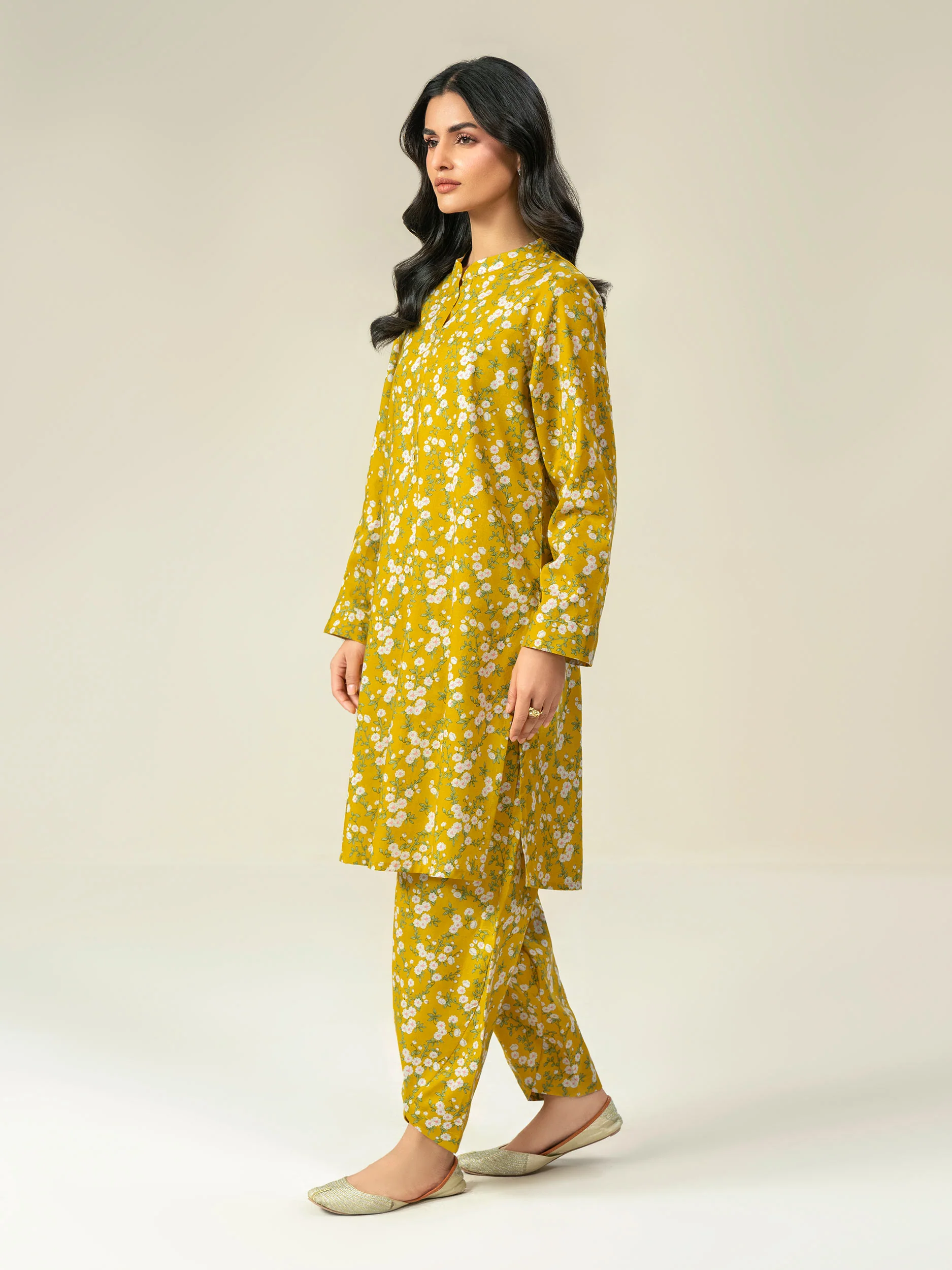 Khaddar Shirt-Printed (Unstitched) - Image 2