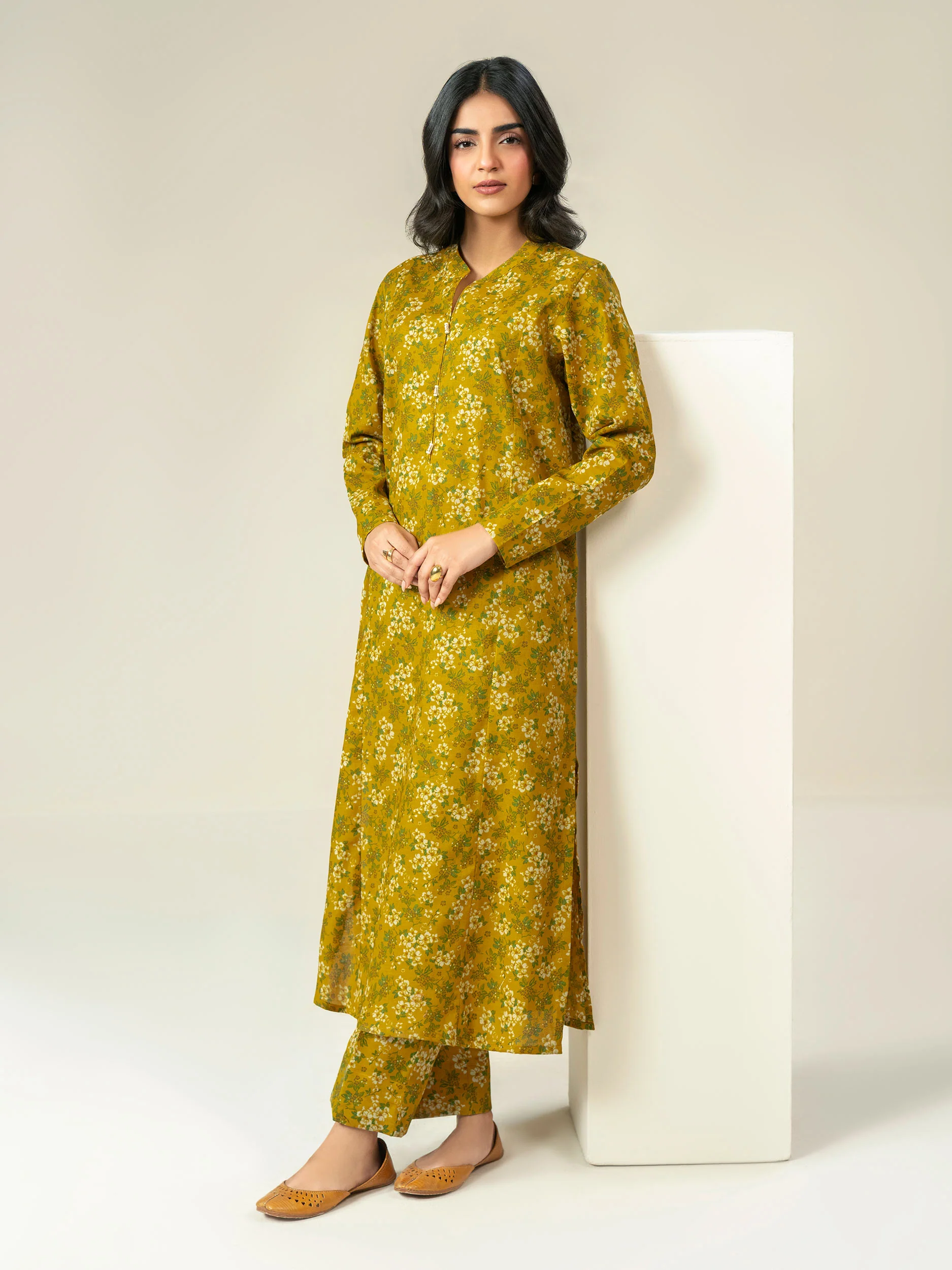 Khaddar Shirt-Printed (Unstitched) - Image 3