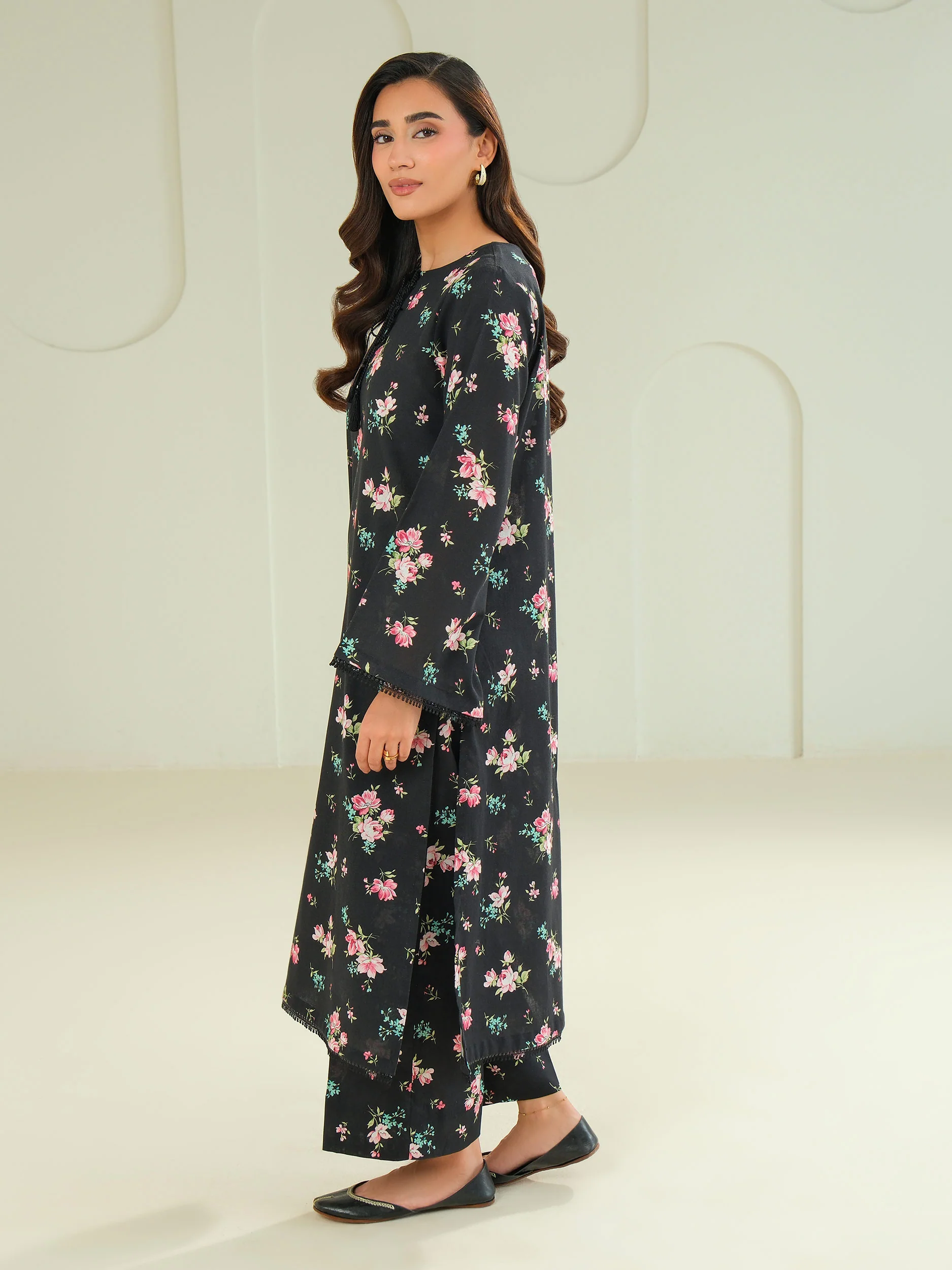 Khaddar Shirt-Printed (Unstitched) - Image 4