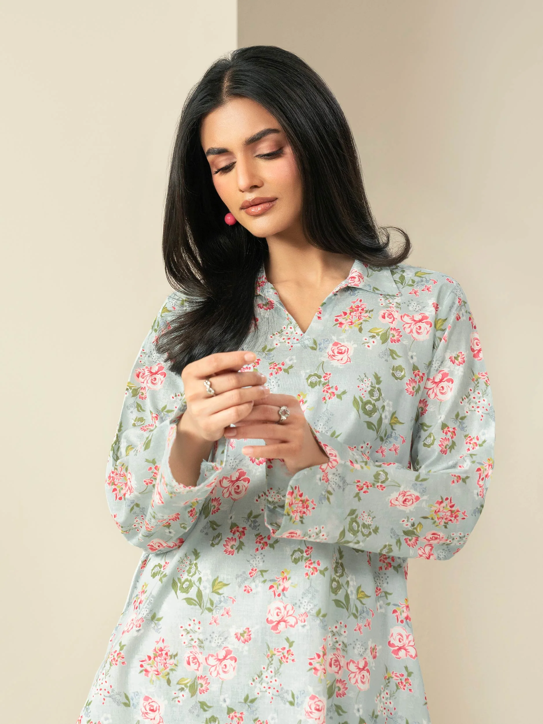 Khaddar Shirt-Printed (Unstitched) - Image 4