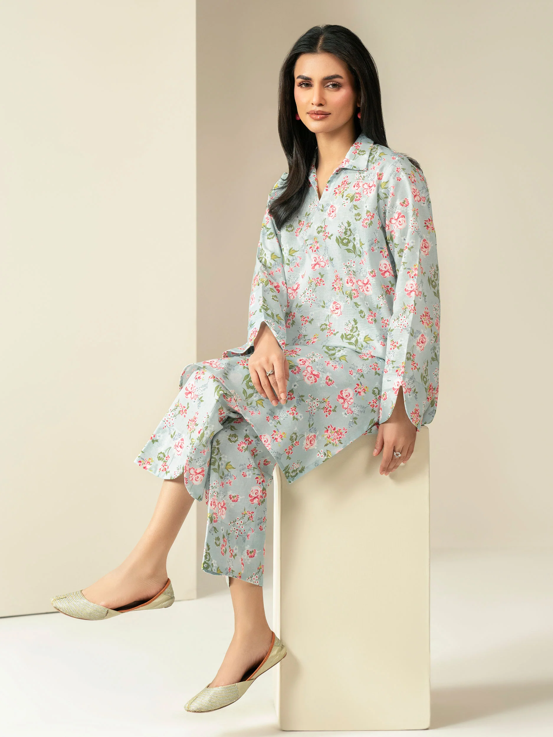 Khaddar Shirt-Printed (Unstitched) - Image 5