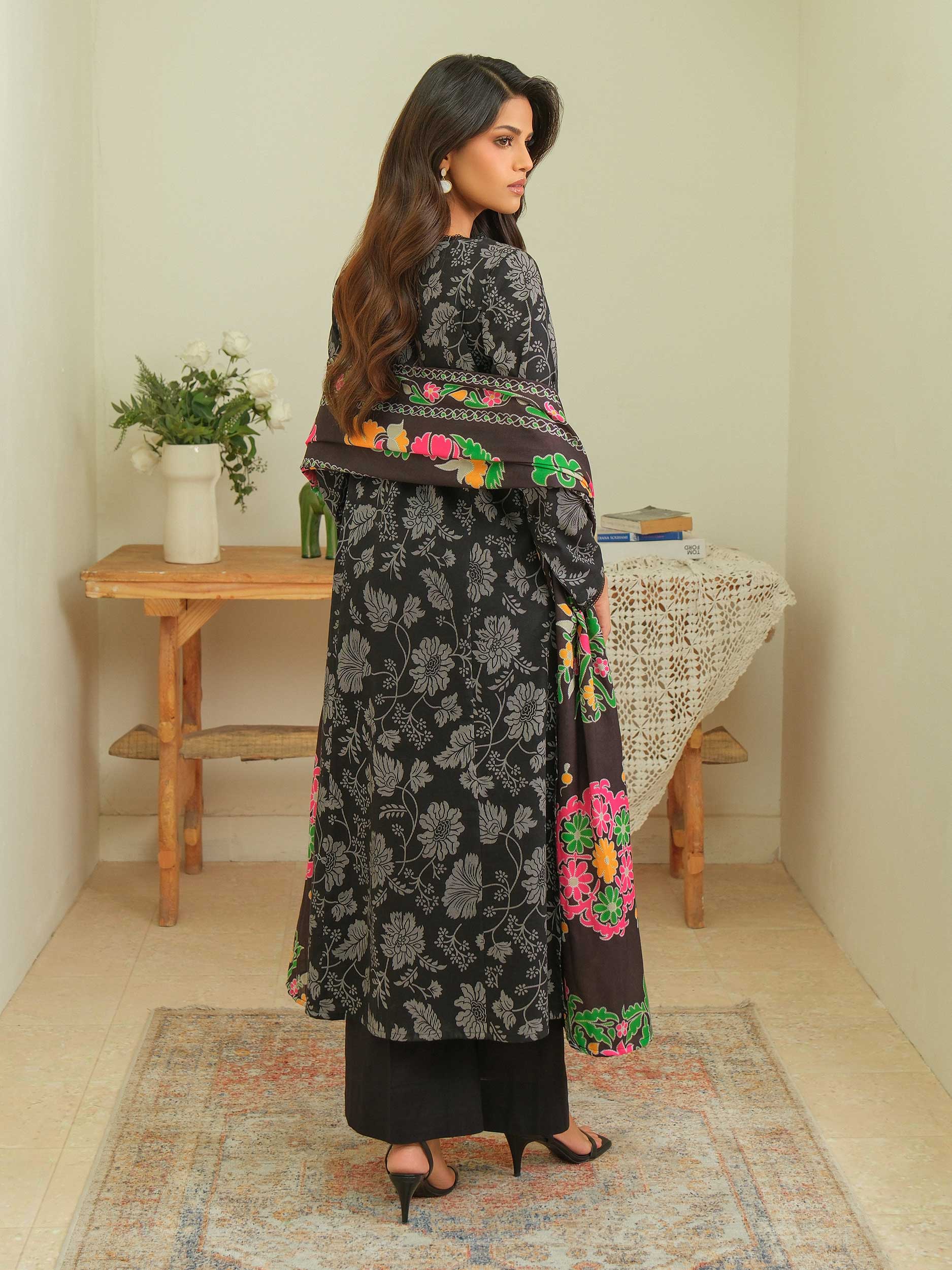 2 Piece Khaddar Suit-Printed (Unstitched) - Image 5