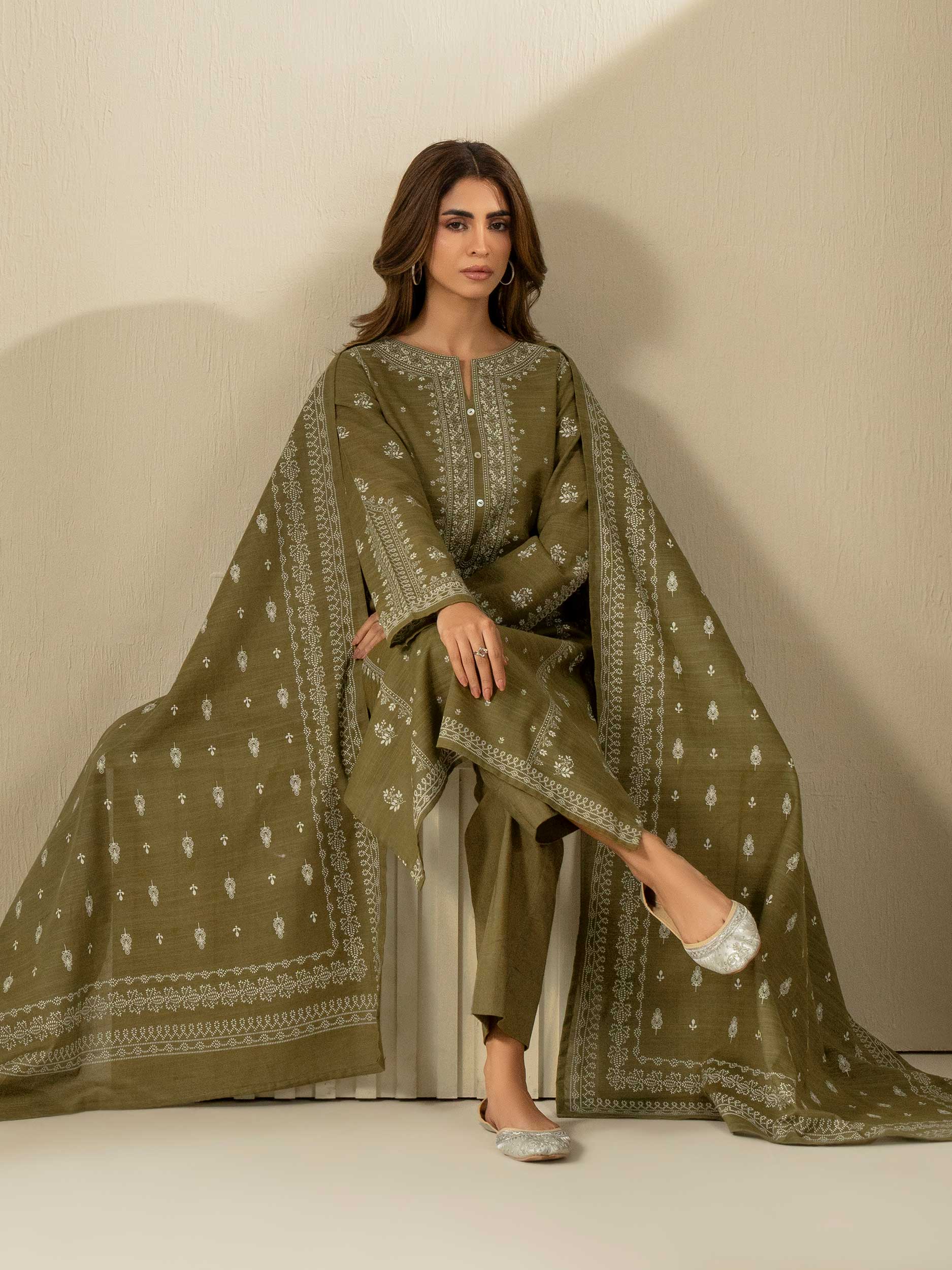 2 Piece Khaddar Suit-Printed (Unstitched) - Image 8