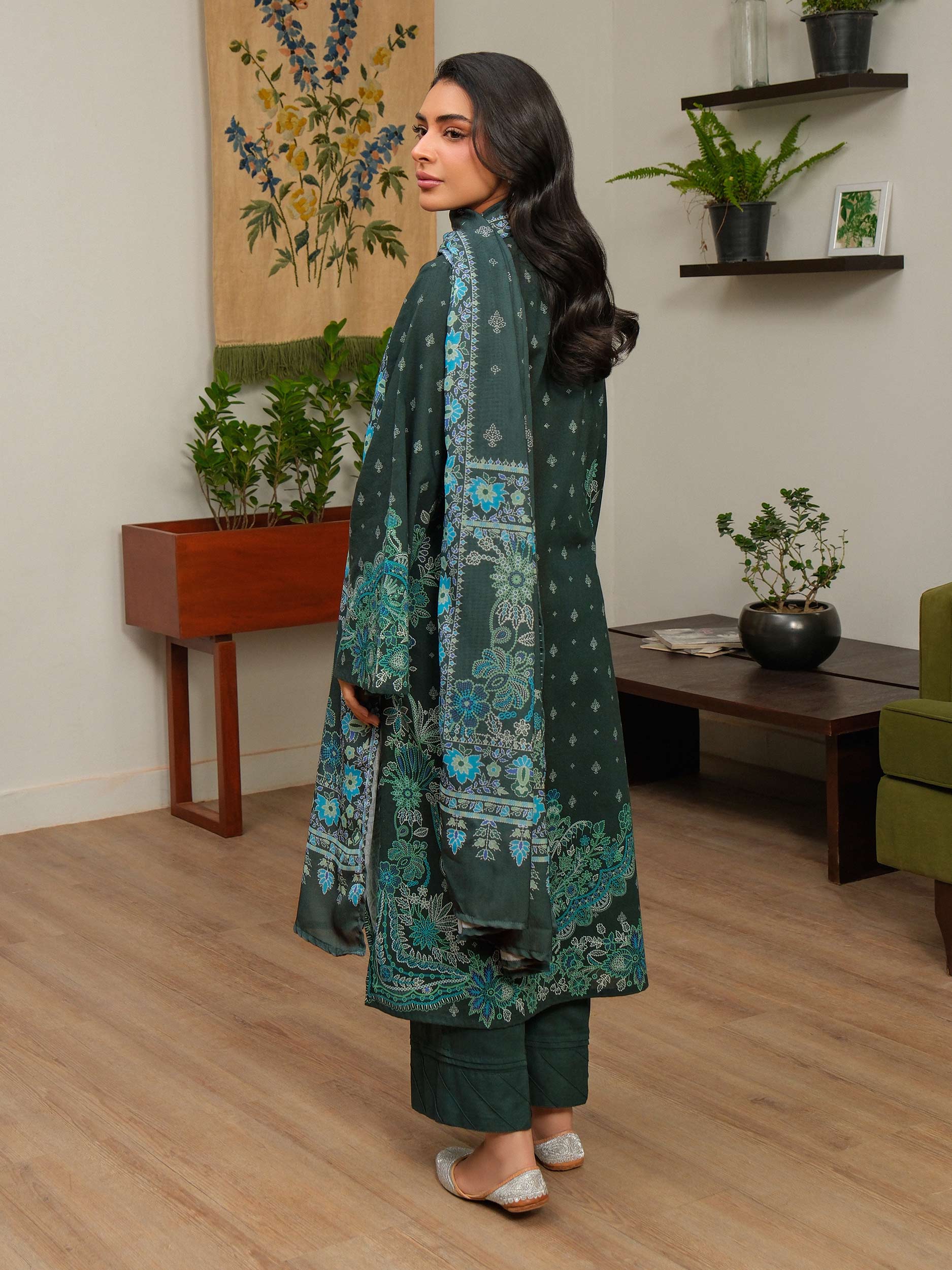 3 Piece Khaddar Suit-Printed (Unstitched) - Image 4