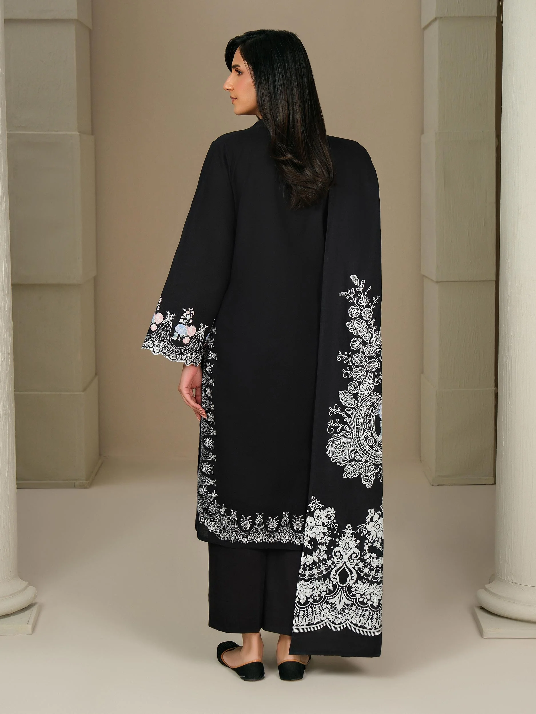 3 Piece Khaddar Suit-Printed (Unstitched) - Image 4