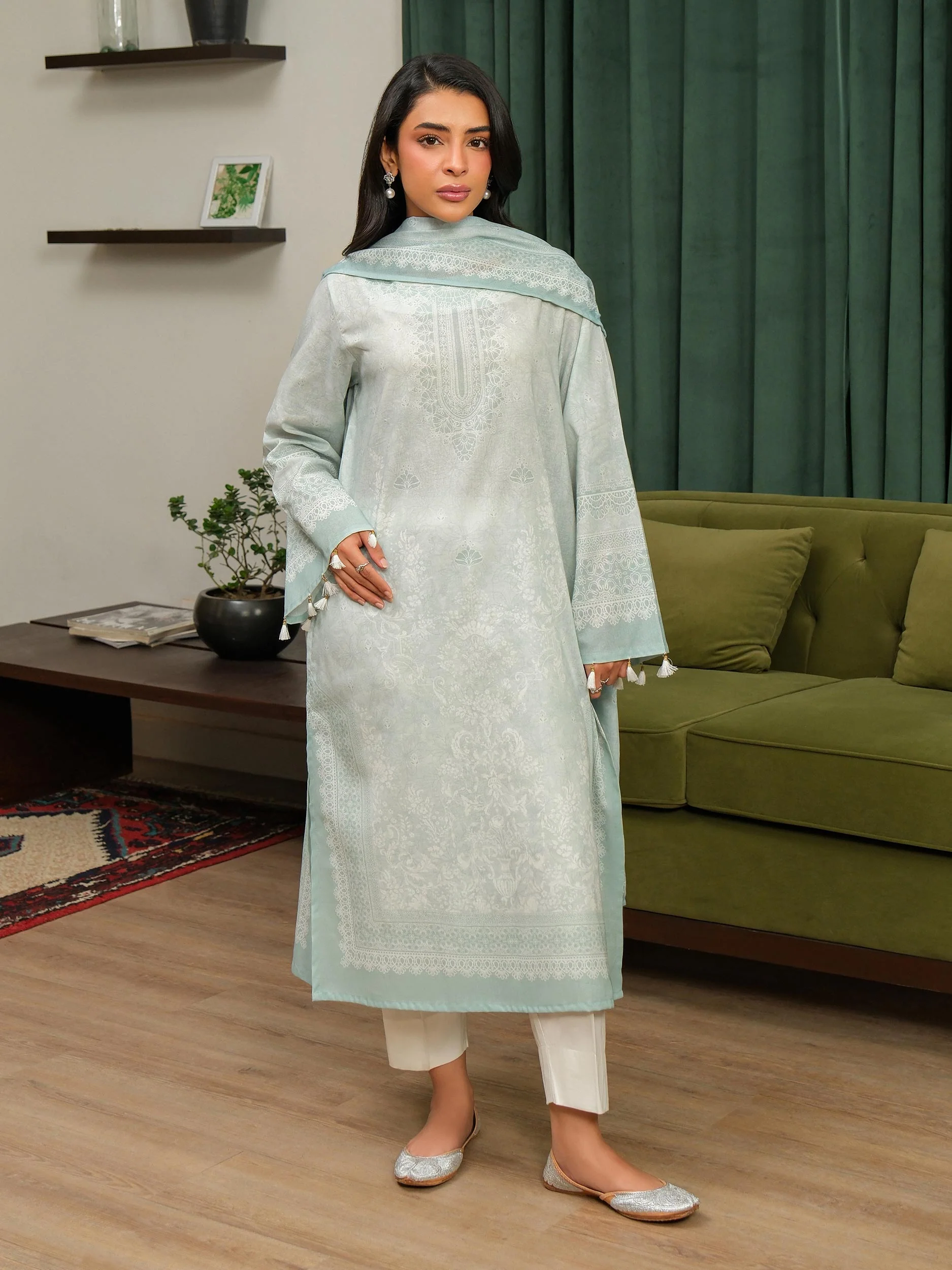 2 Piece Khaddar Suit-Printed (Unstitched) - Image 5