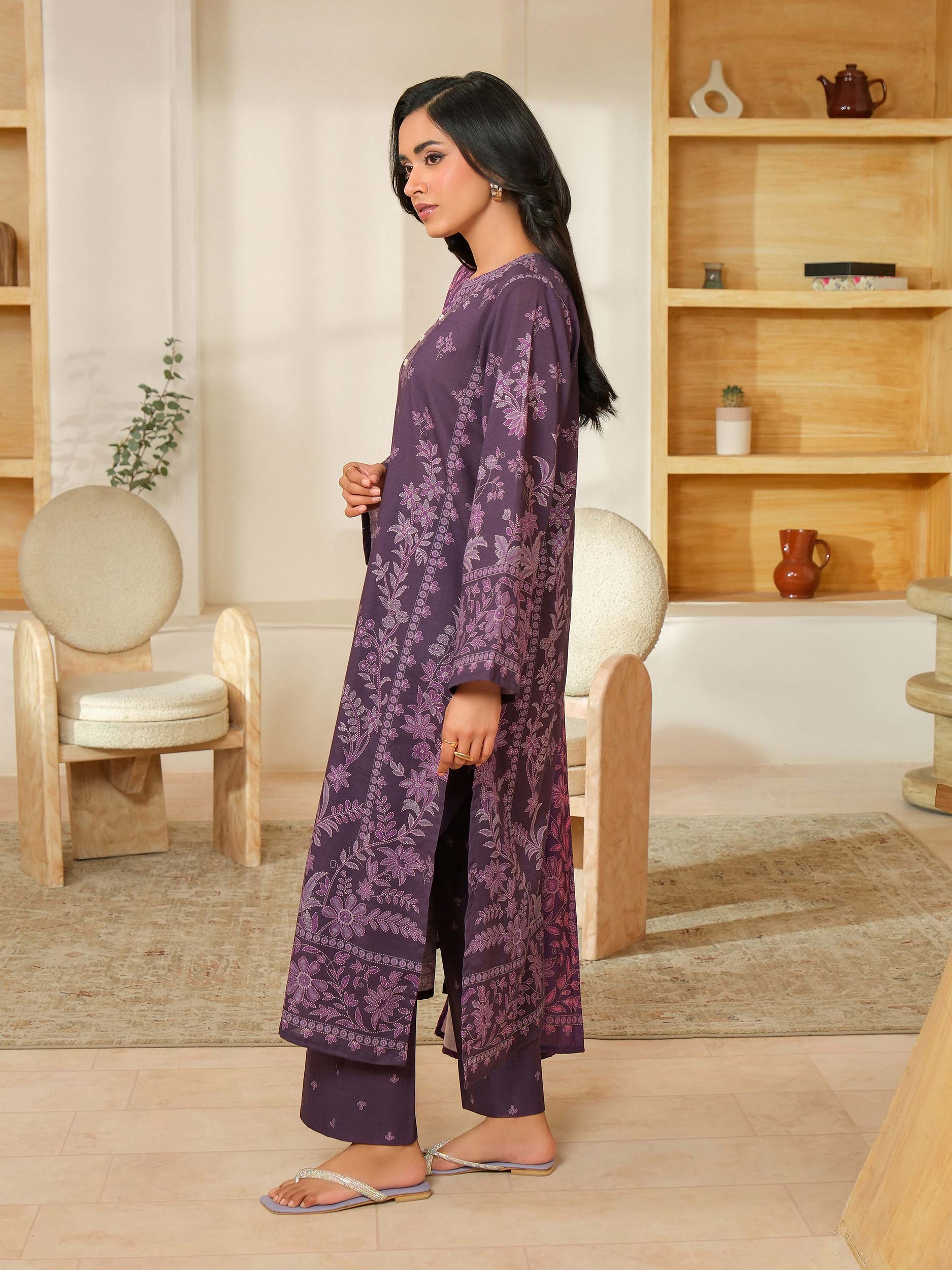 3 Piece Khaddar Suit-Paste Print (Unstitched) - Image 2