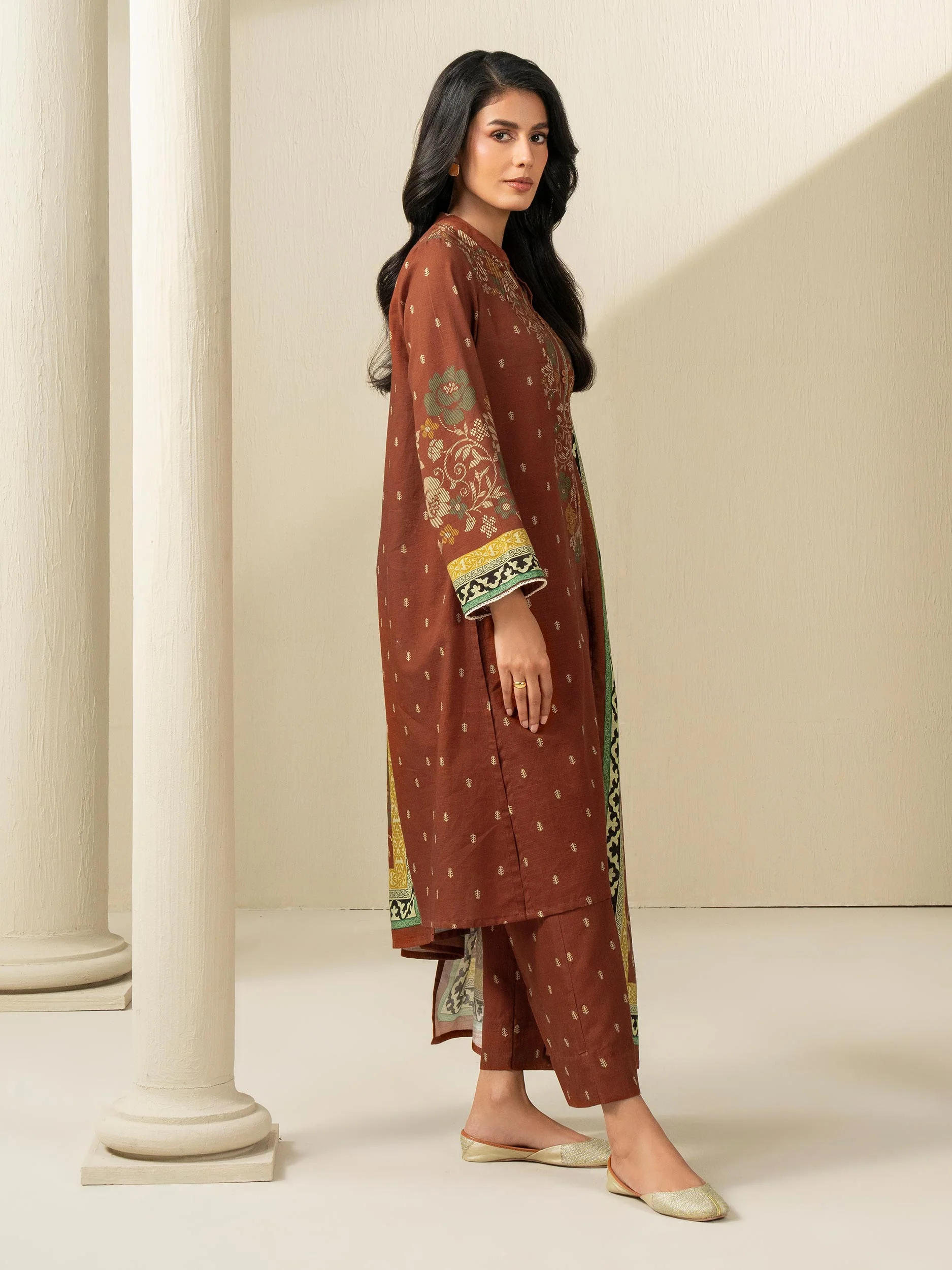 3 Piece Khaddar Suit-Printed (Unstitched) - Image 4