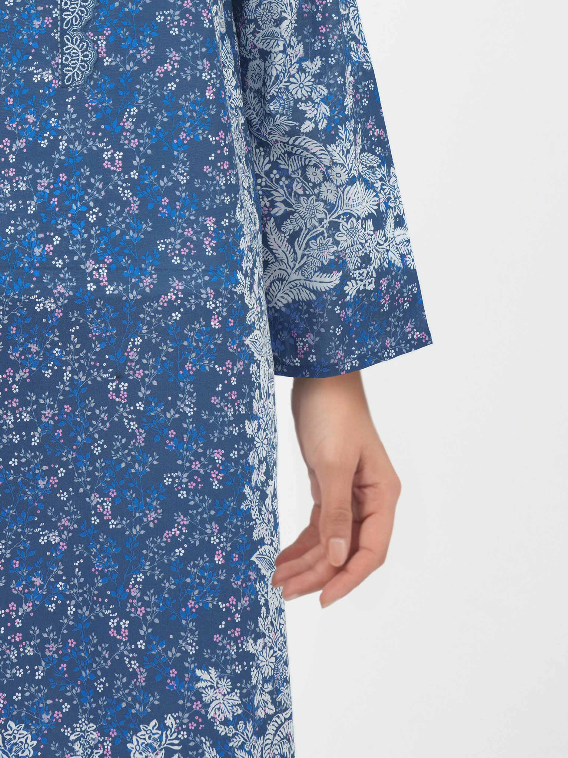 3 Piece Lawn Suit- Printed (Unstitched) - Image 5