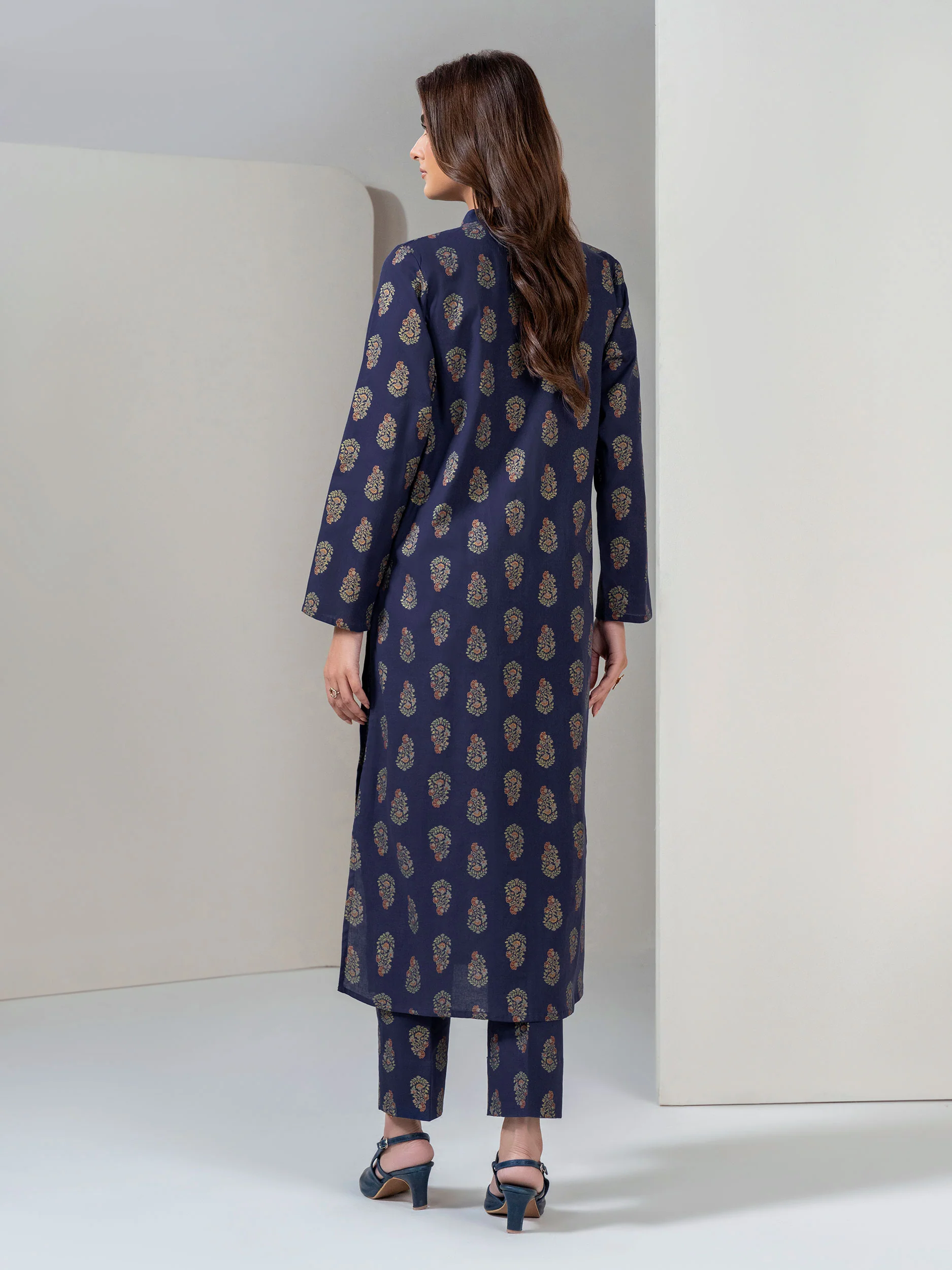 Khaddar Shirt (Unstitched) - Image 3