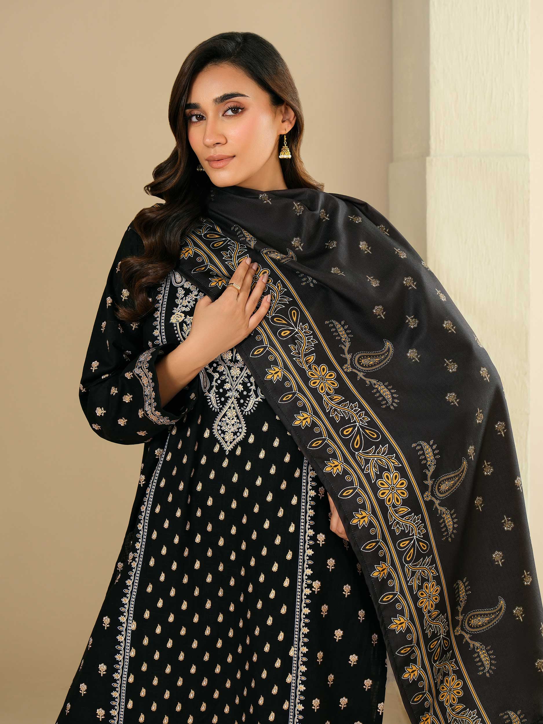 3 Piece Khaddar Suit-Paste Print (Unstitched) - Image 6