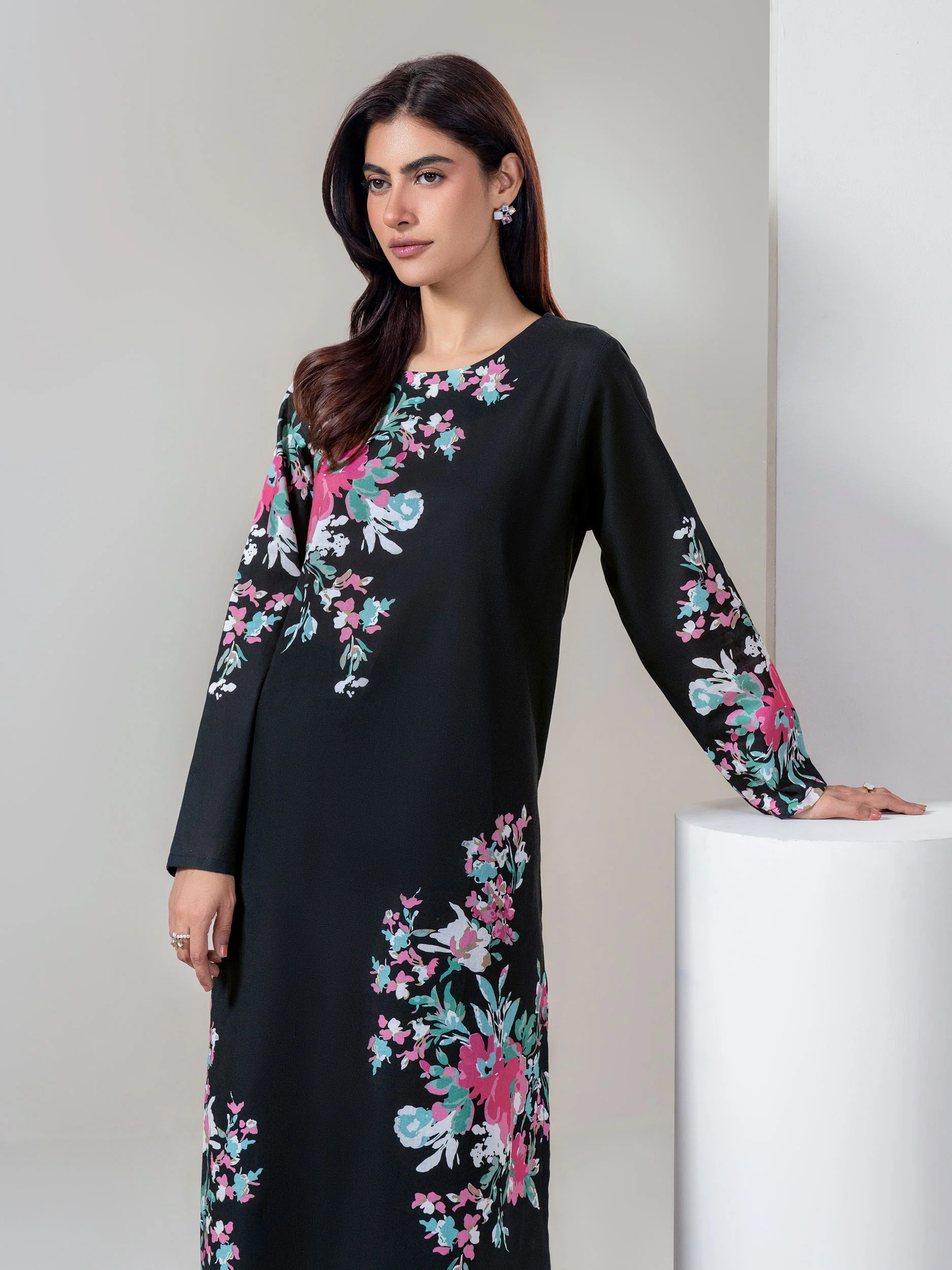 Khaddar Shirt (Unstitched) - Image 5