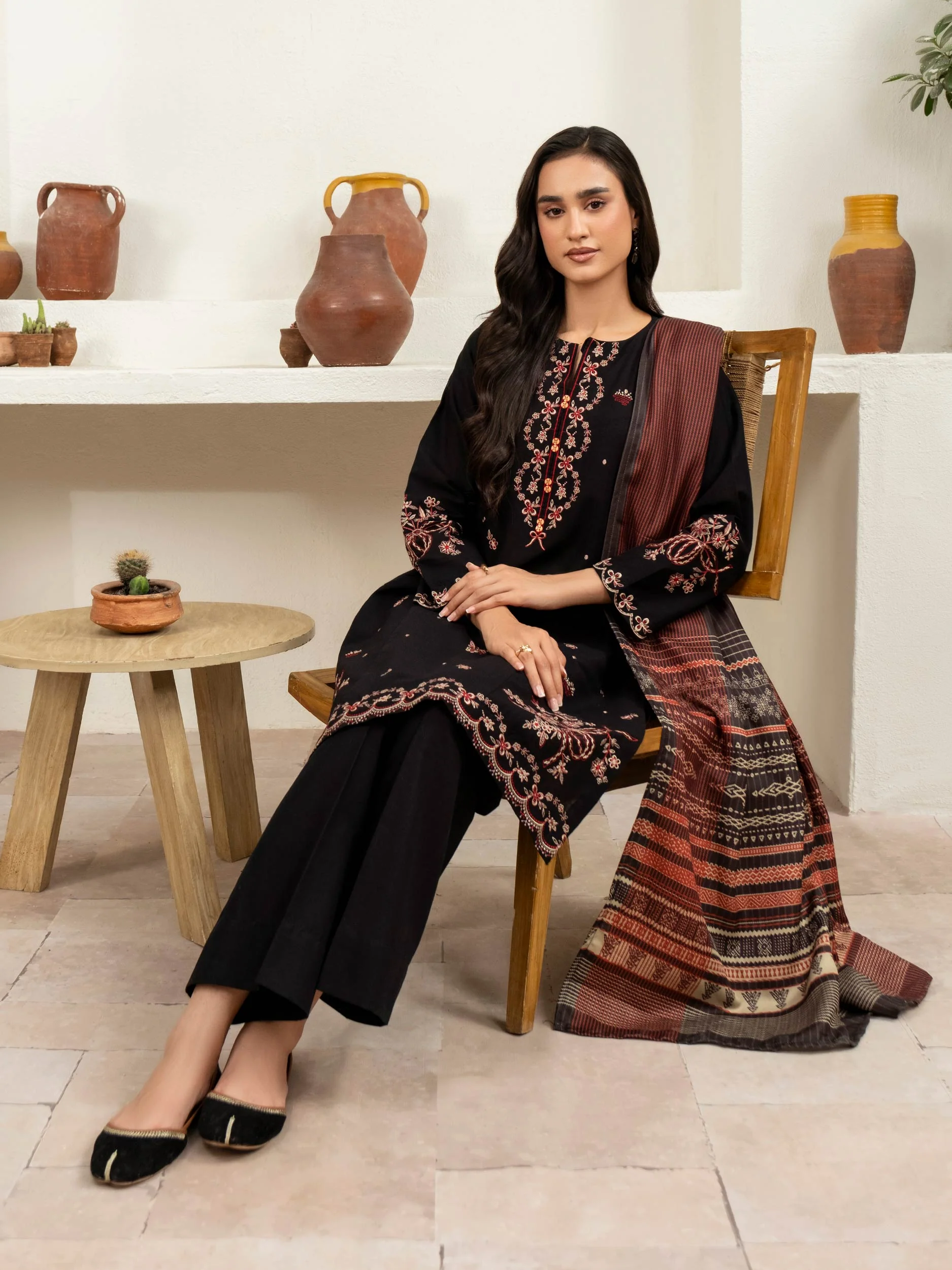 3 Piece Khaddar Suit-Embroidered (Unstitched) - Image 5