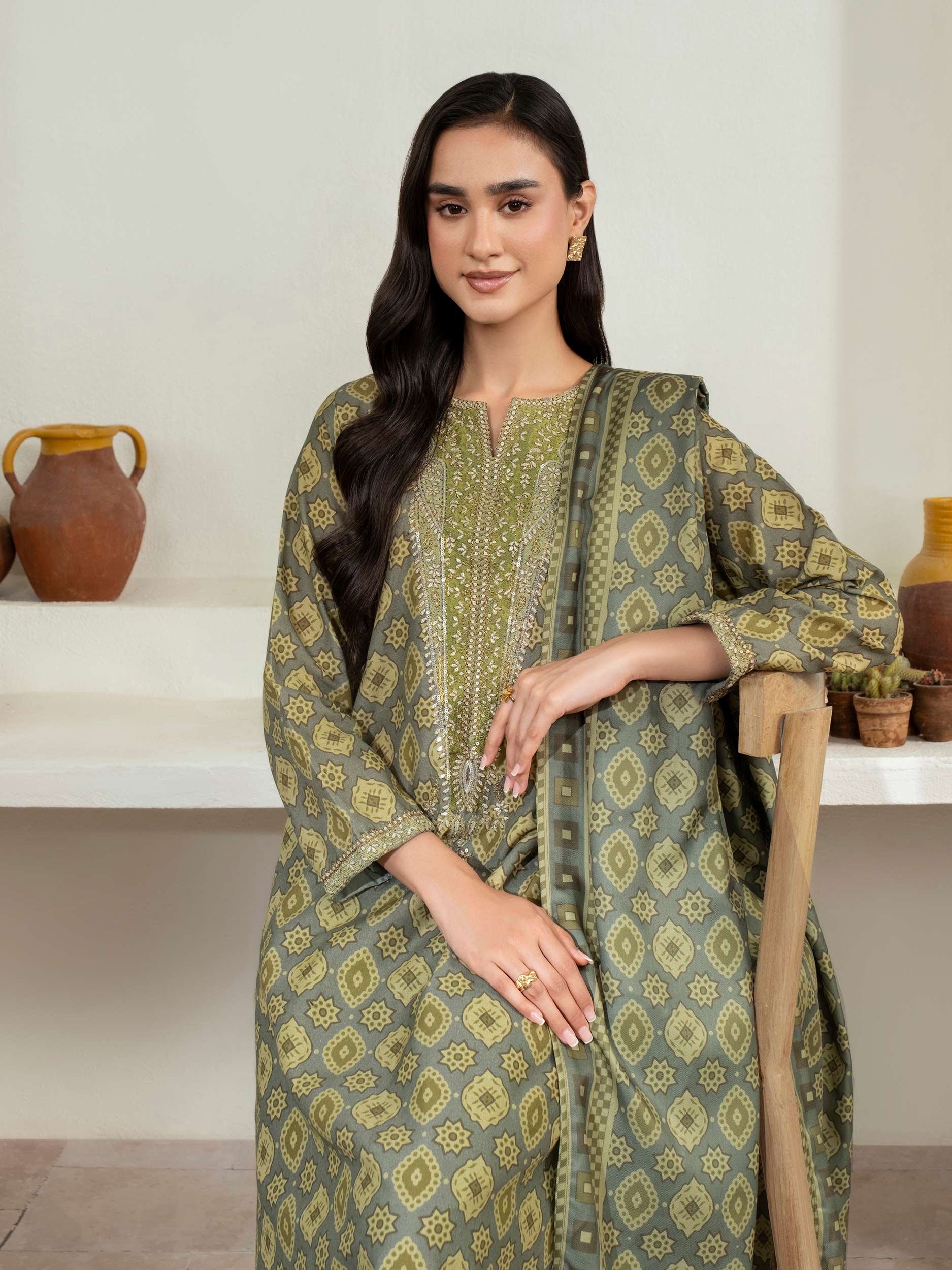 3 Piece Khaddar Suit-Embroidered (Unstitched) - Image 6