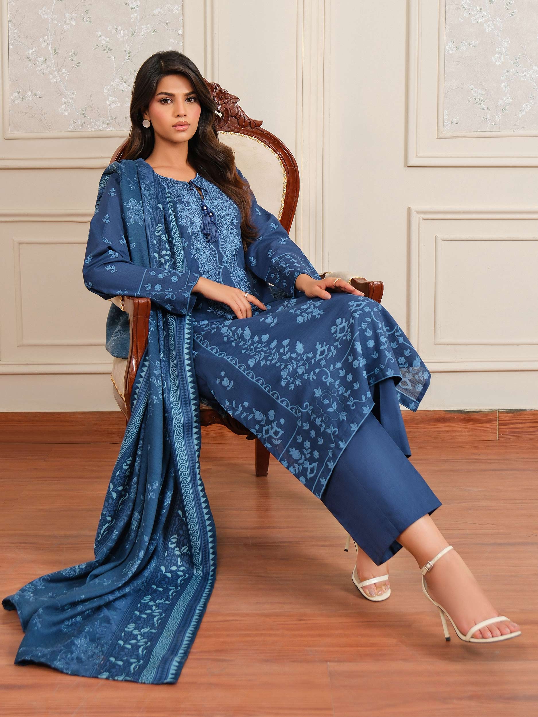3 Piece Khaddar Suit-Embroidered (Unstitched) - Image 5