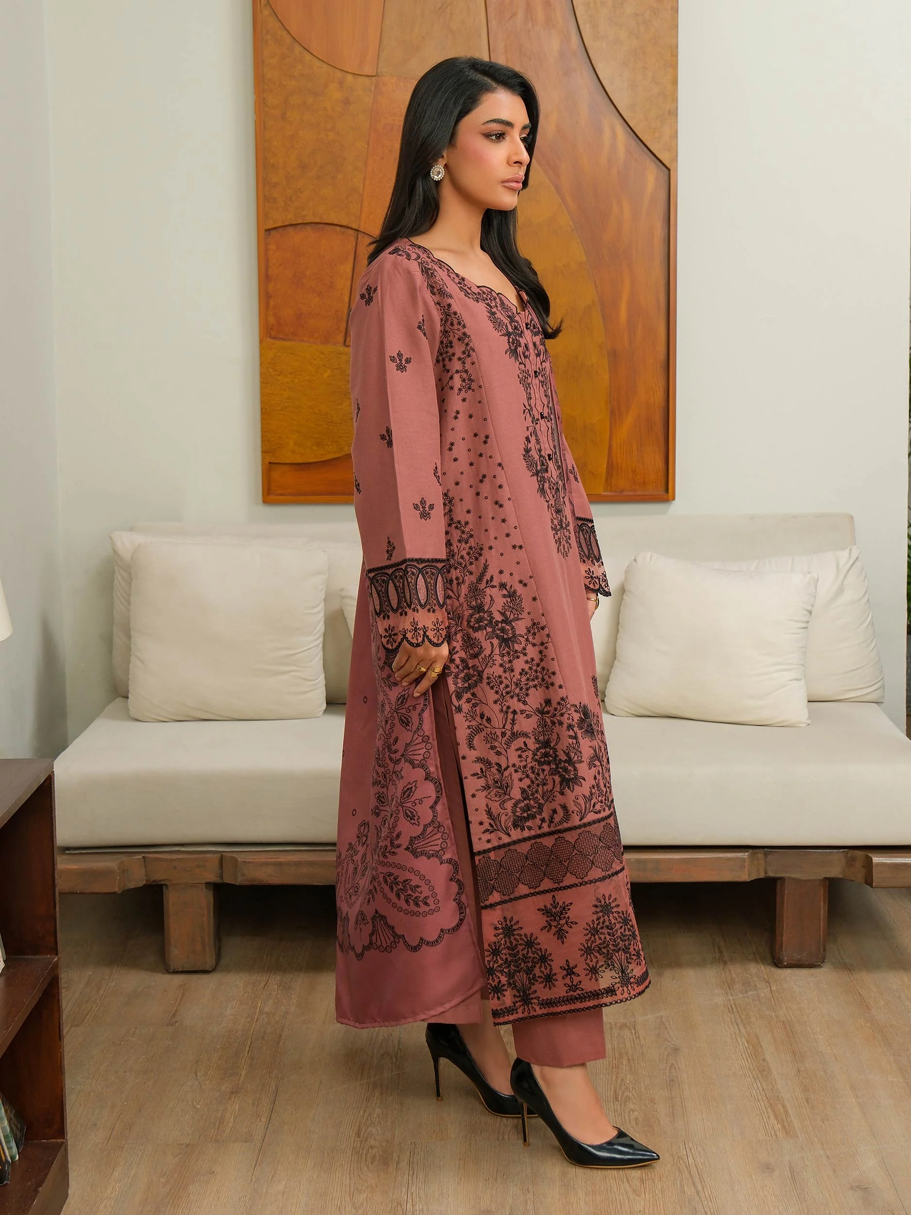 3 Piece Khaddar Suit-Embroidered (Unstitched) - Image 4
