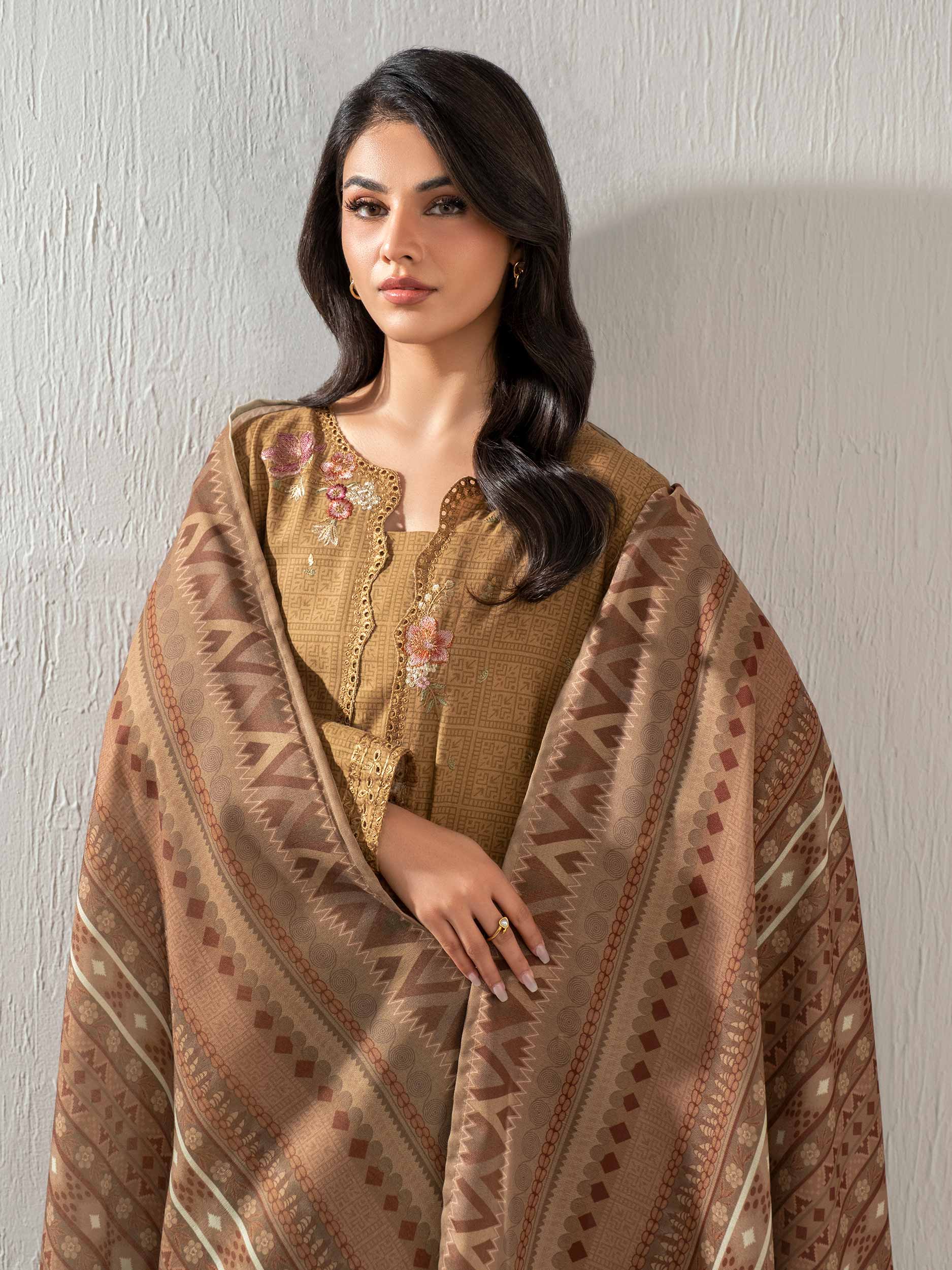 3 Piece Khaddar Suit-Embroidered (Unstitched) - Image 6
