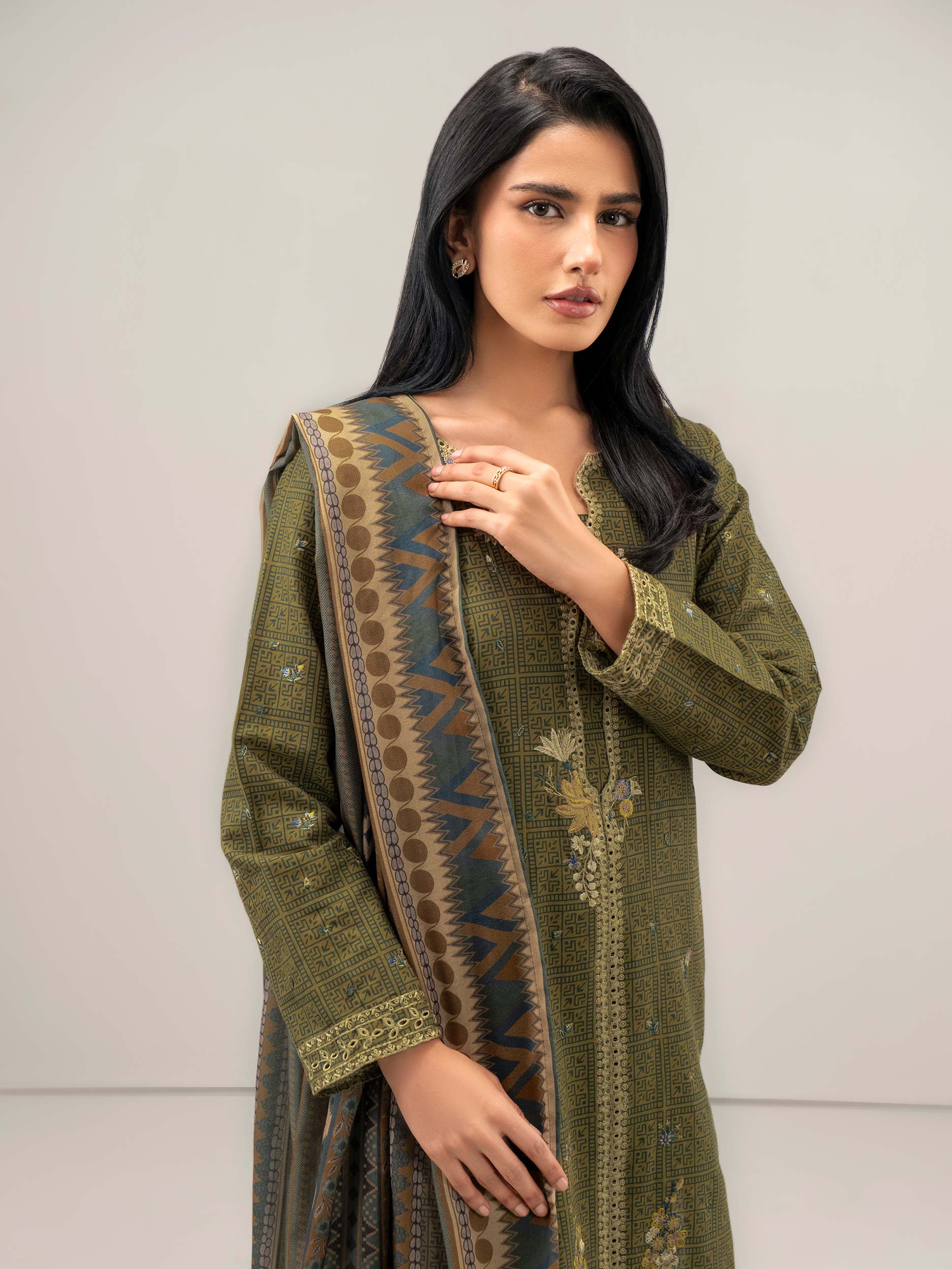 3 Piece Khaddar Suit-Embroidered (Unstitched) - Image 6