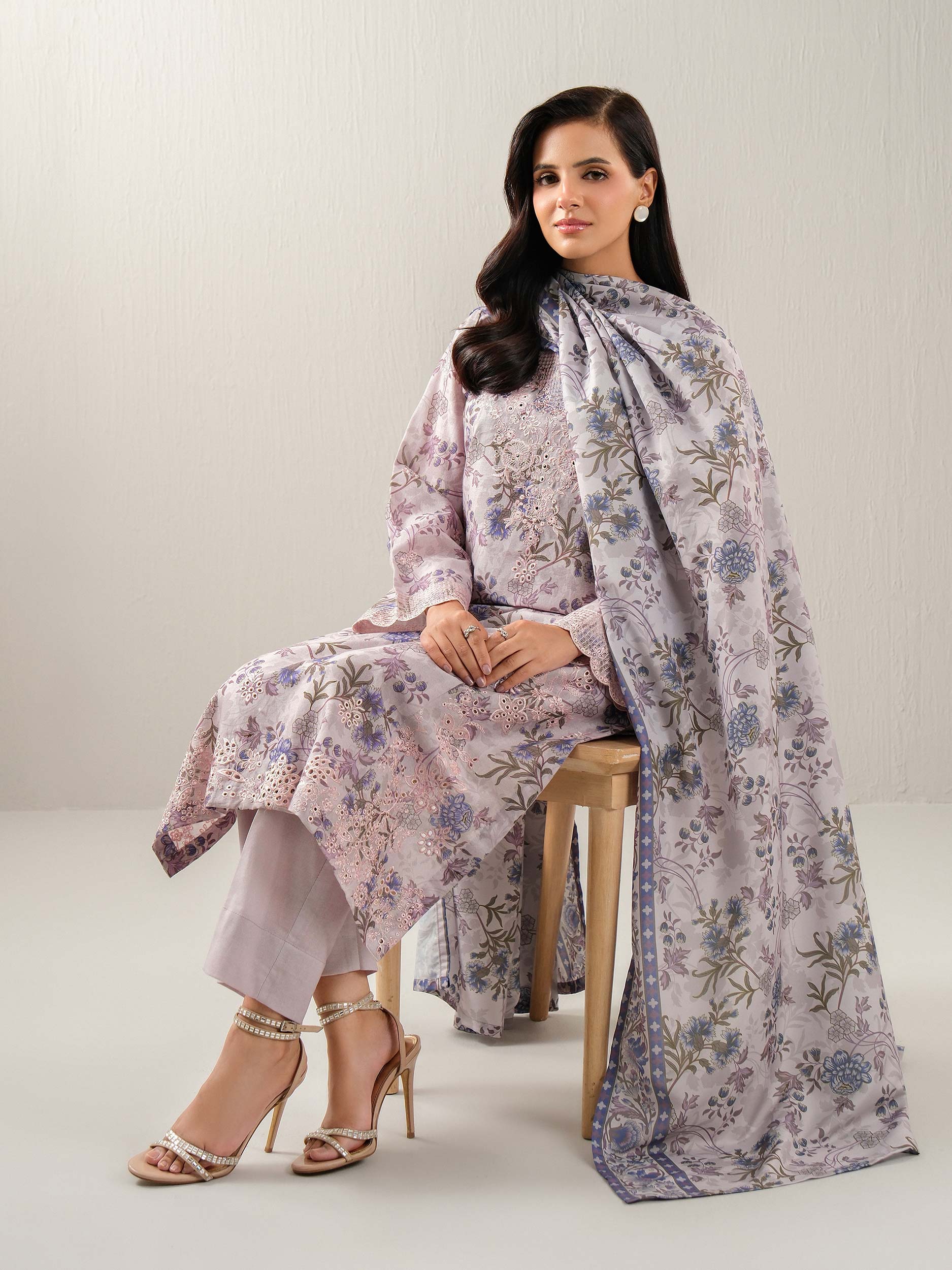 3 Piece Khaddar Suit-Embroidered (Unstitched) - Image 5