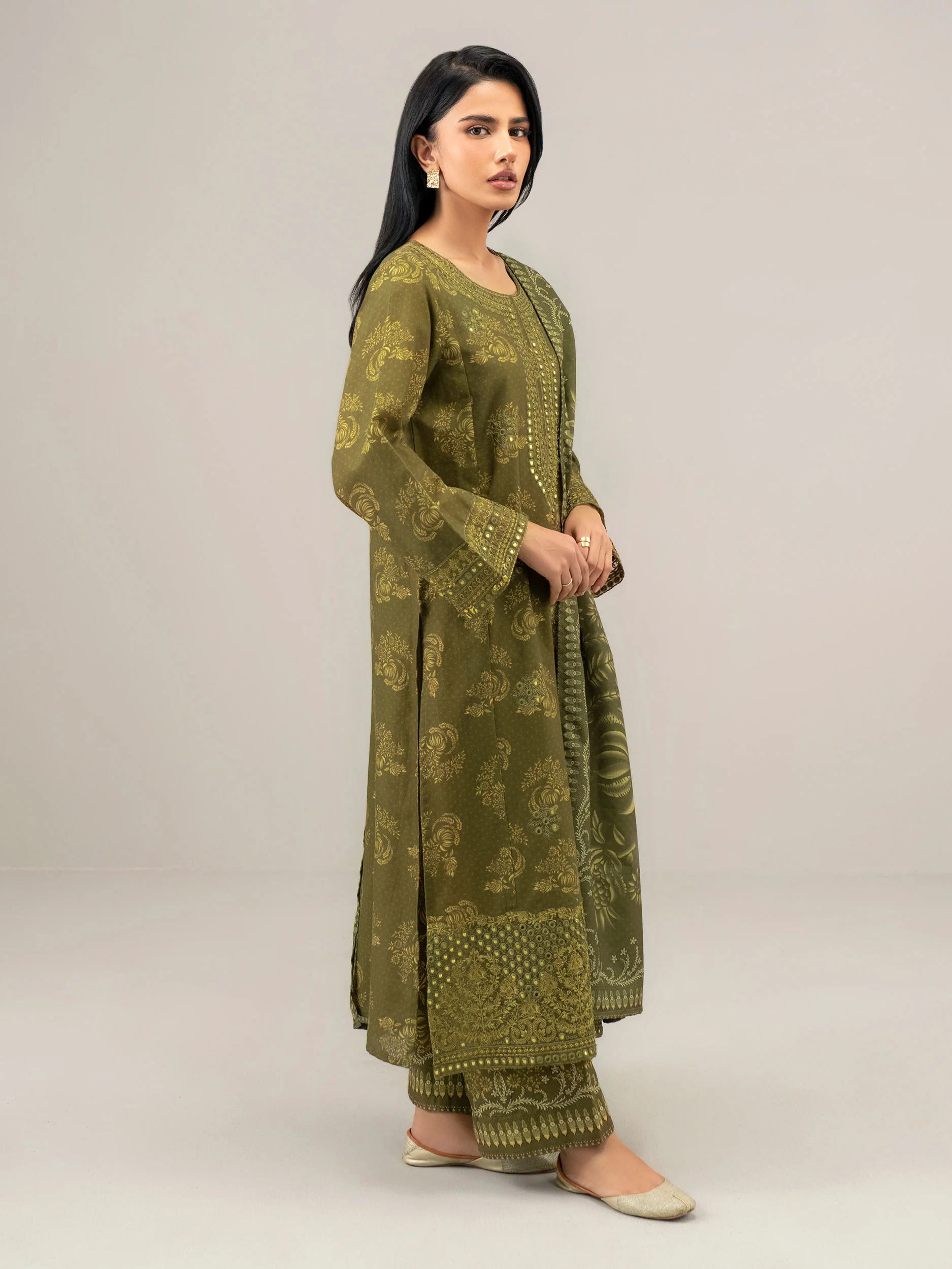 3 Piece Slub Khaddar Suit-Embroidered (Unstitched) - Image 3