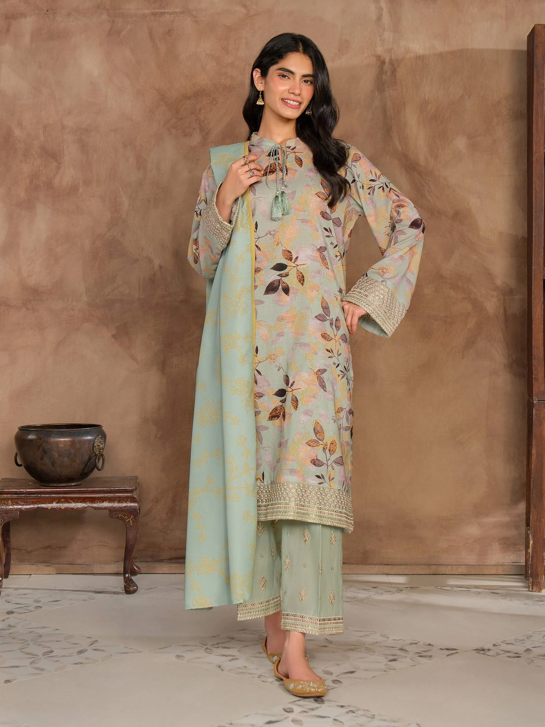 3 Piece Khaddar Suit-Embroidered (Unstitched) - Image 3