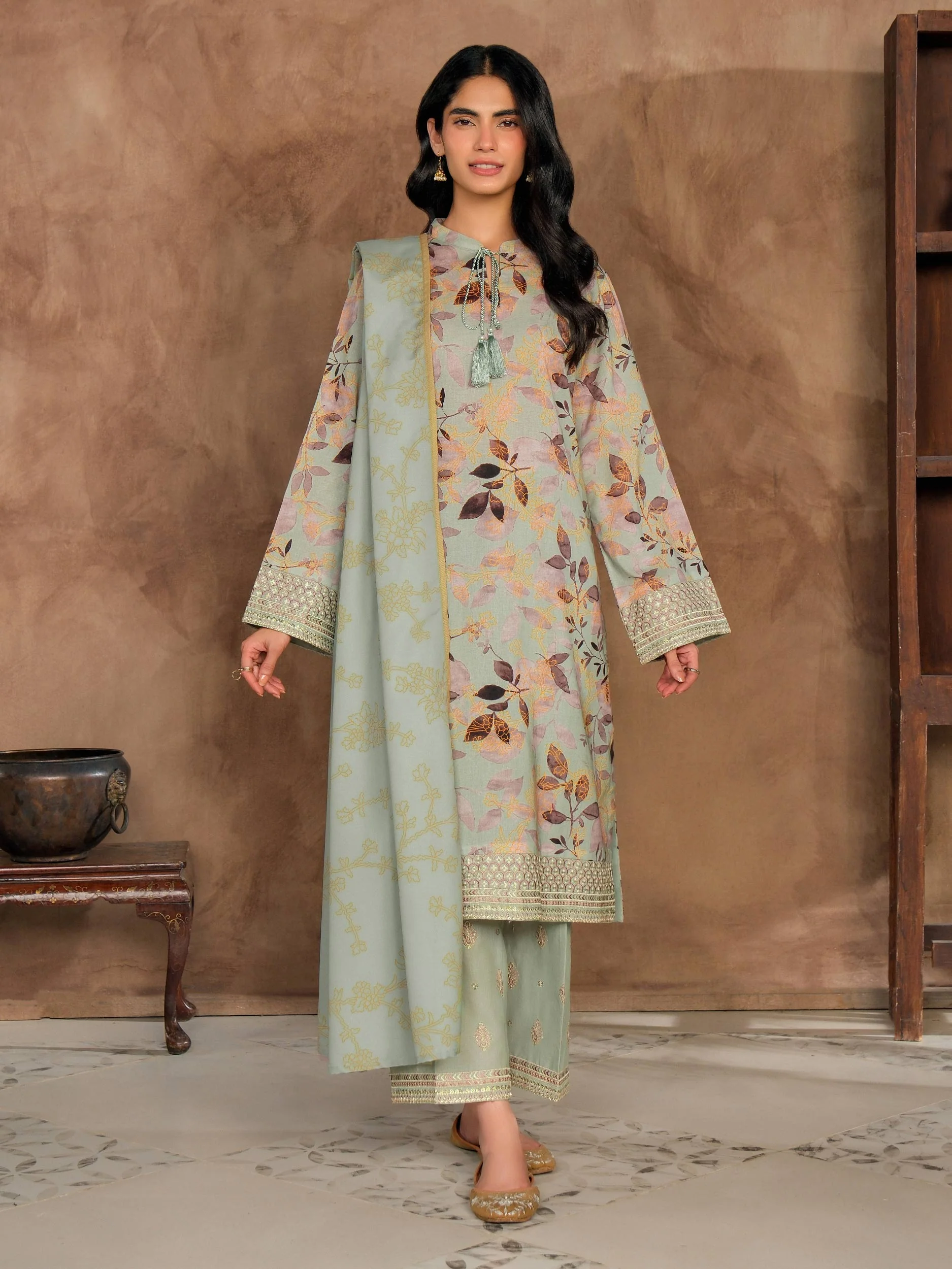 3 Piece Khaddar Suit-Embroidered (Unstitched) - Image 5