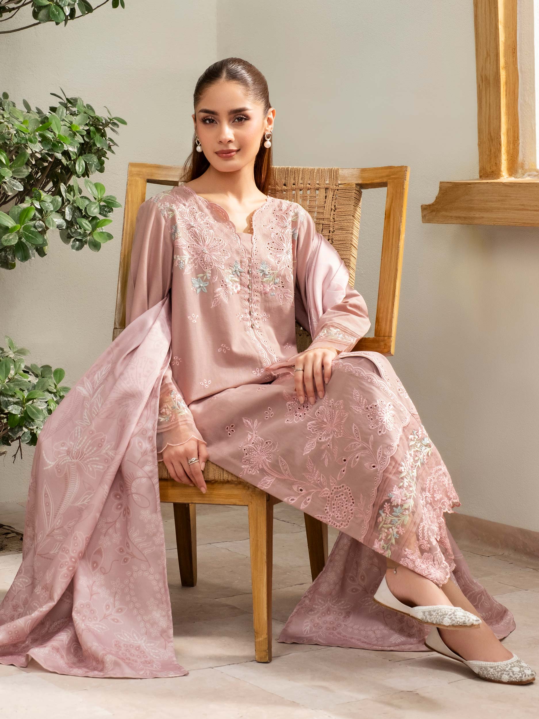 3 Piece Khaddar Suit-Embroidered (Unstitched) - Image 5