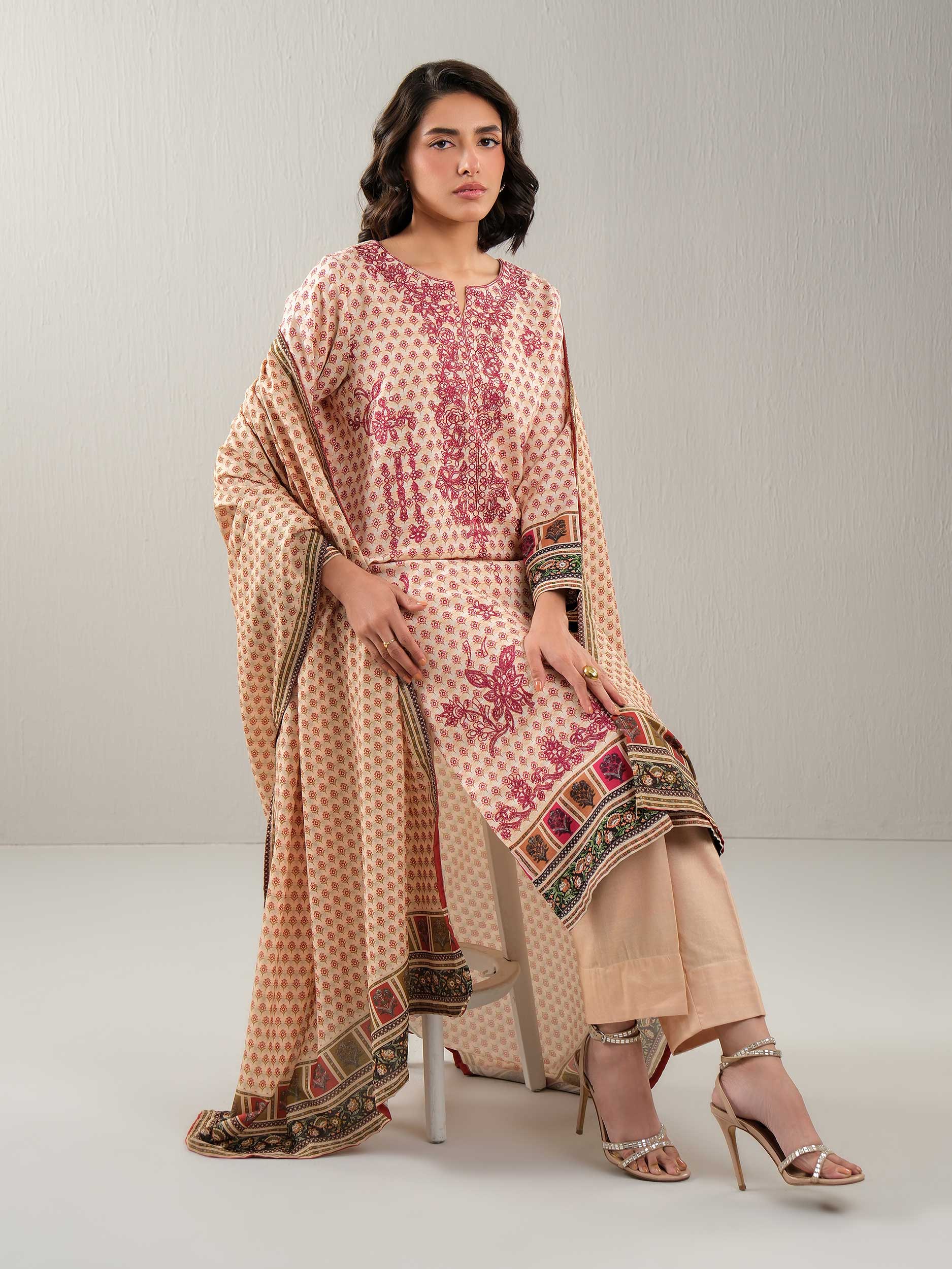 3 Piece Khaddar Suit-Embroidered (Unstitched) - Image 5